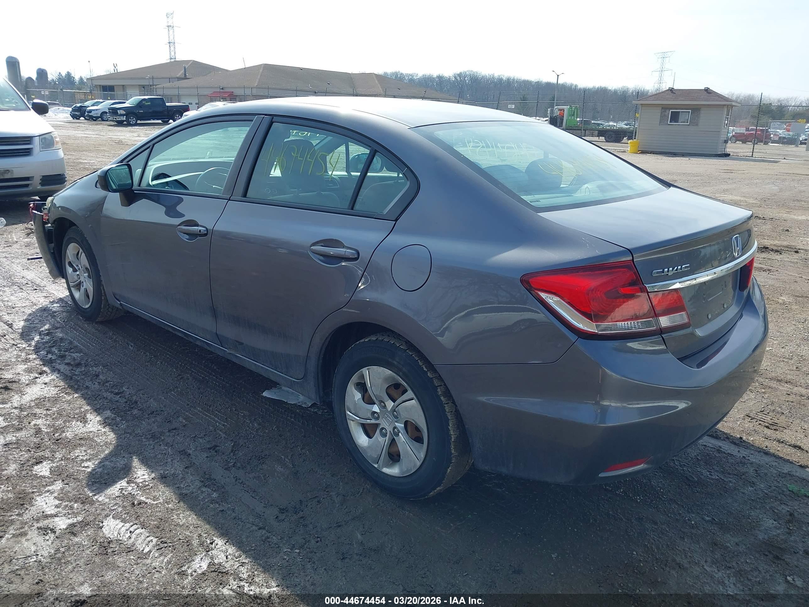 HONDA CIVIC image 3