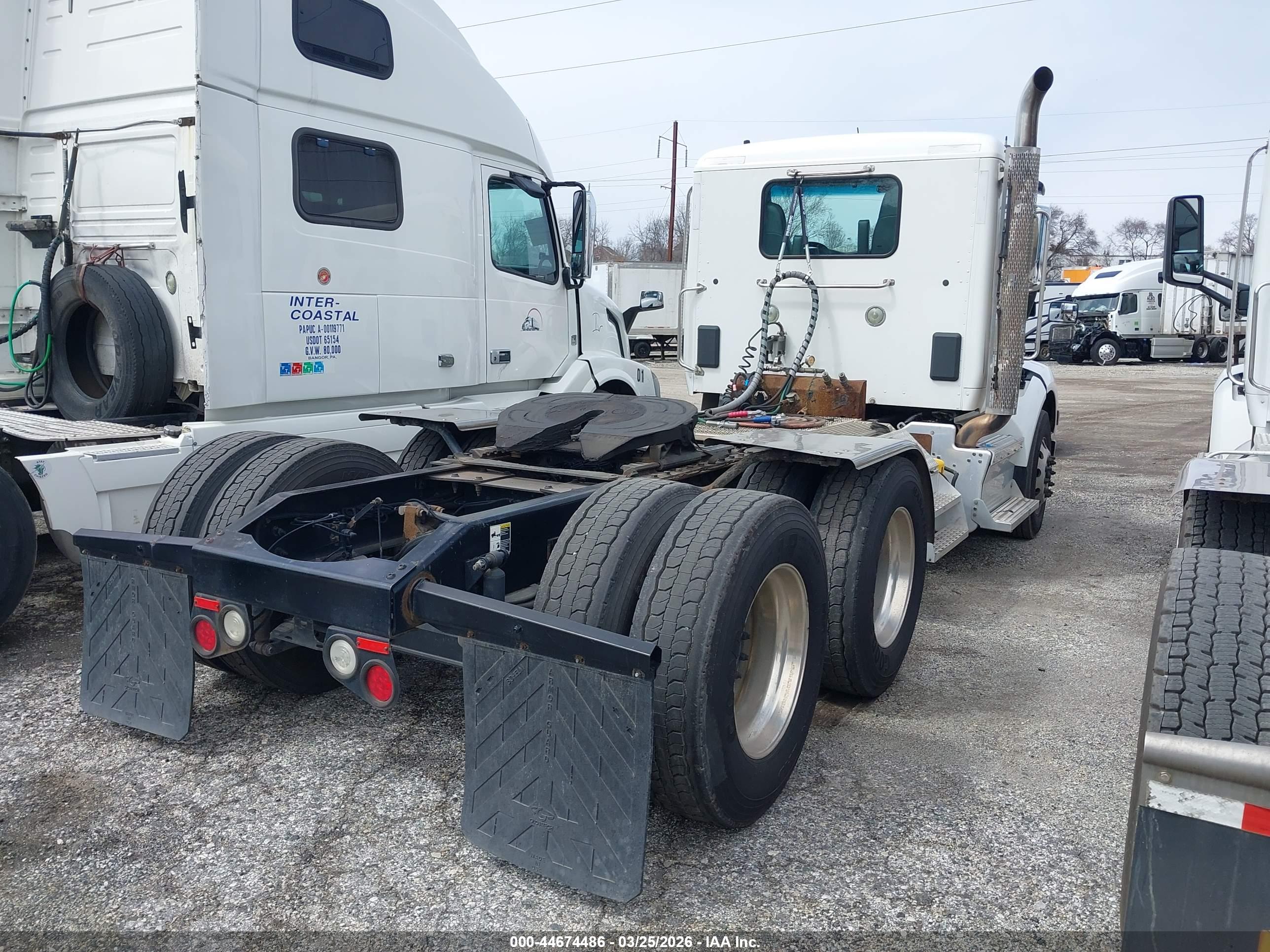PETERBILT 579 image 4