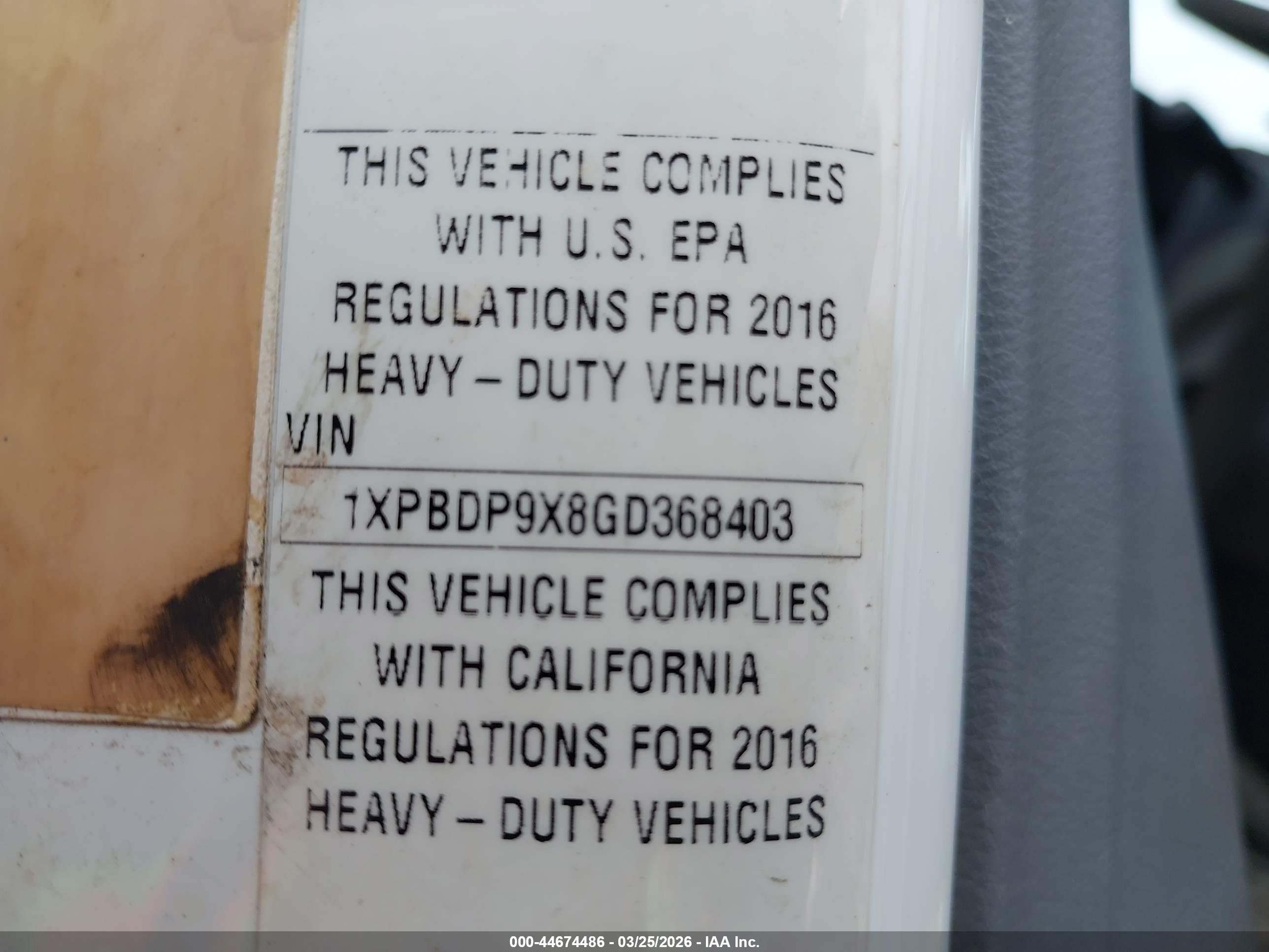 PETERBILT 579 image 9