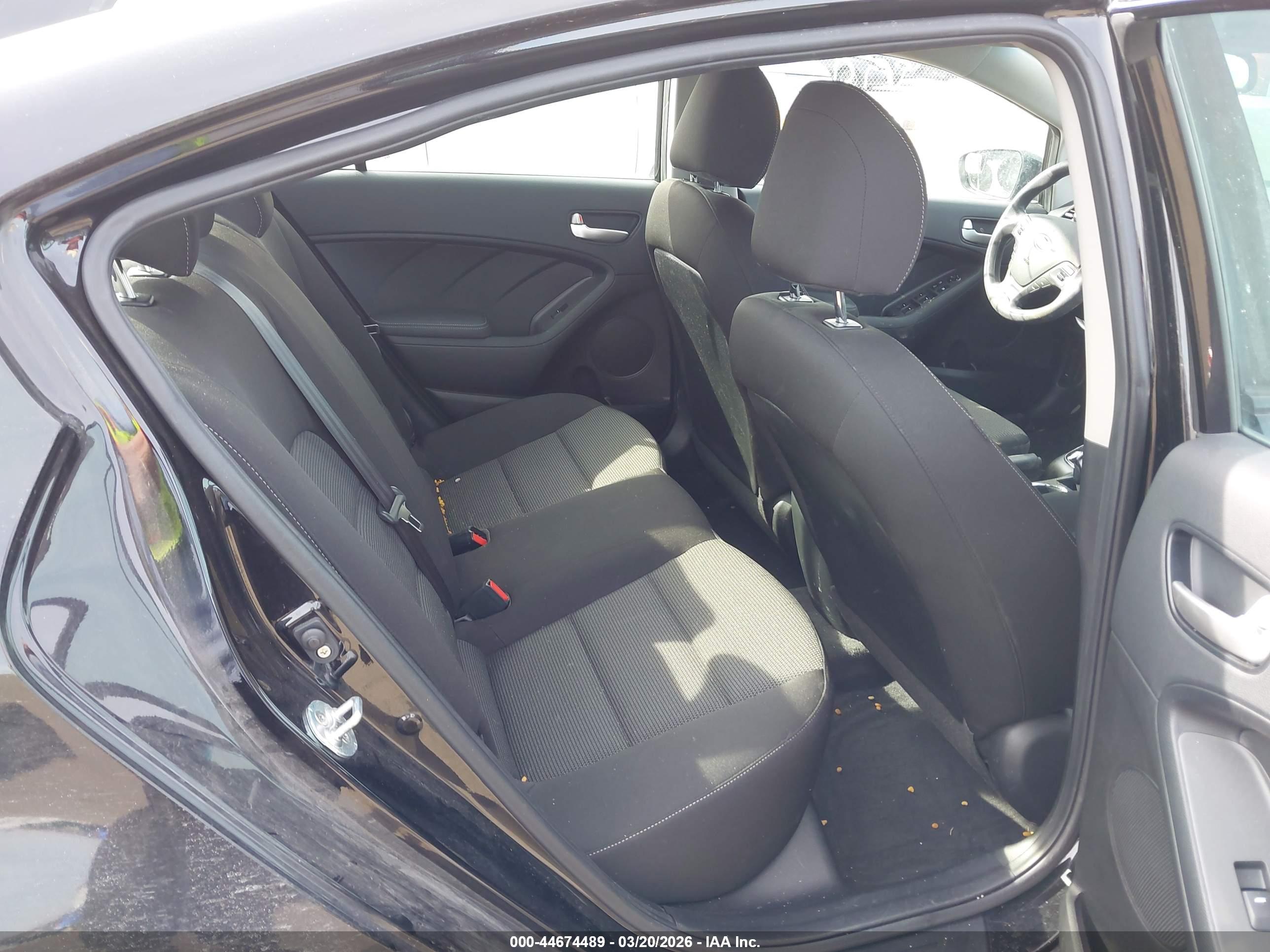 KIA FORTE image 8