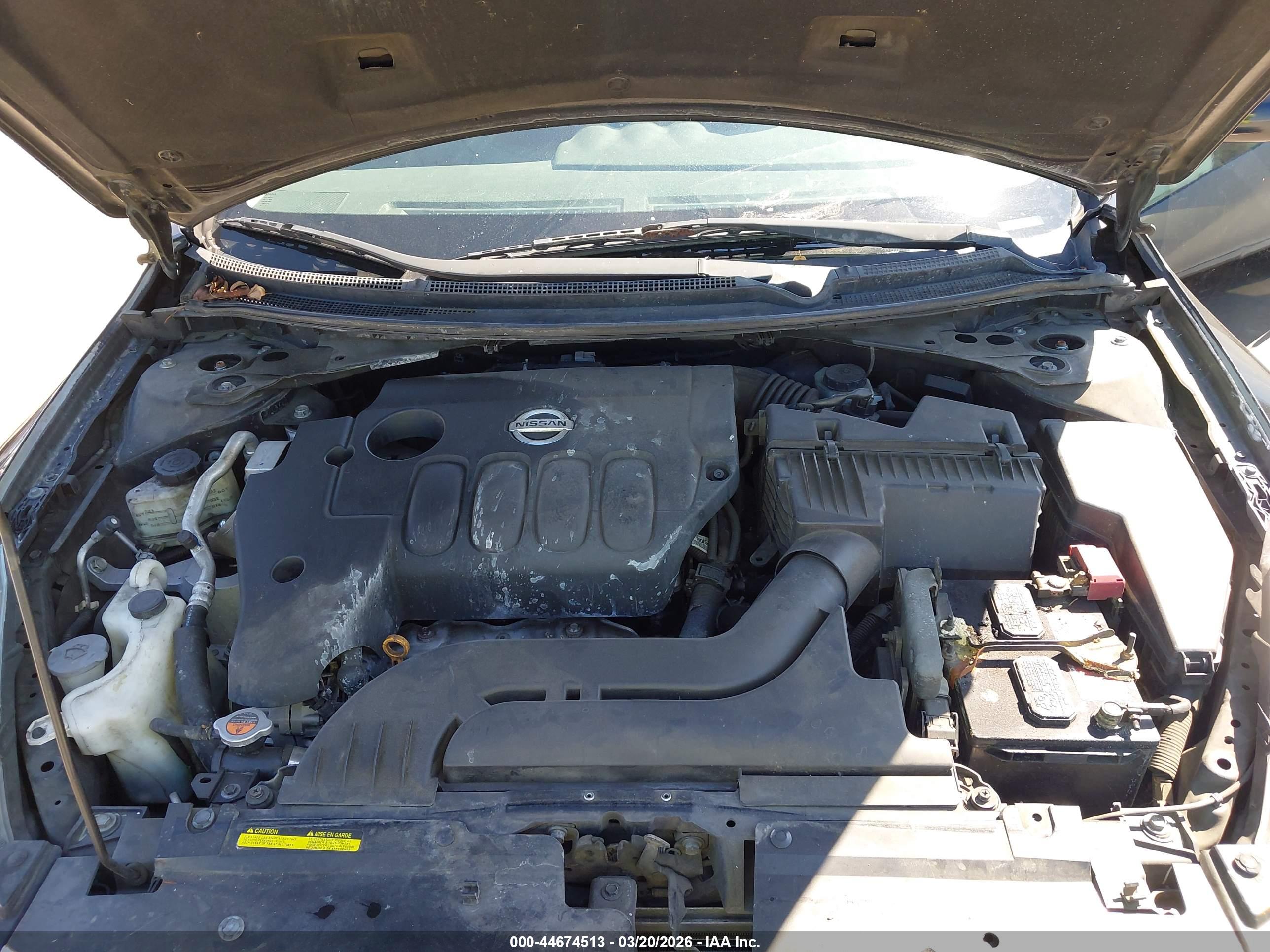 NISSAN ALTIMA image 10