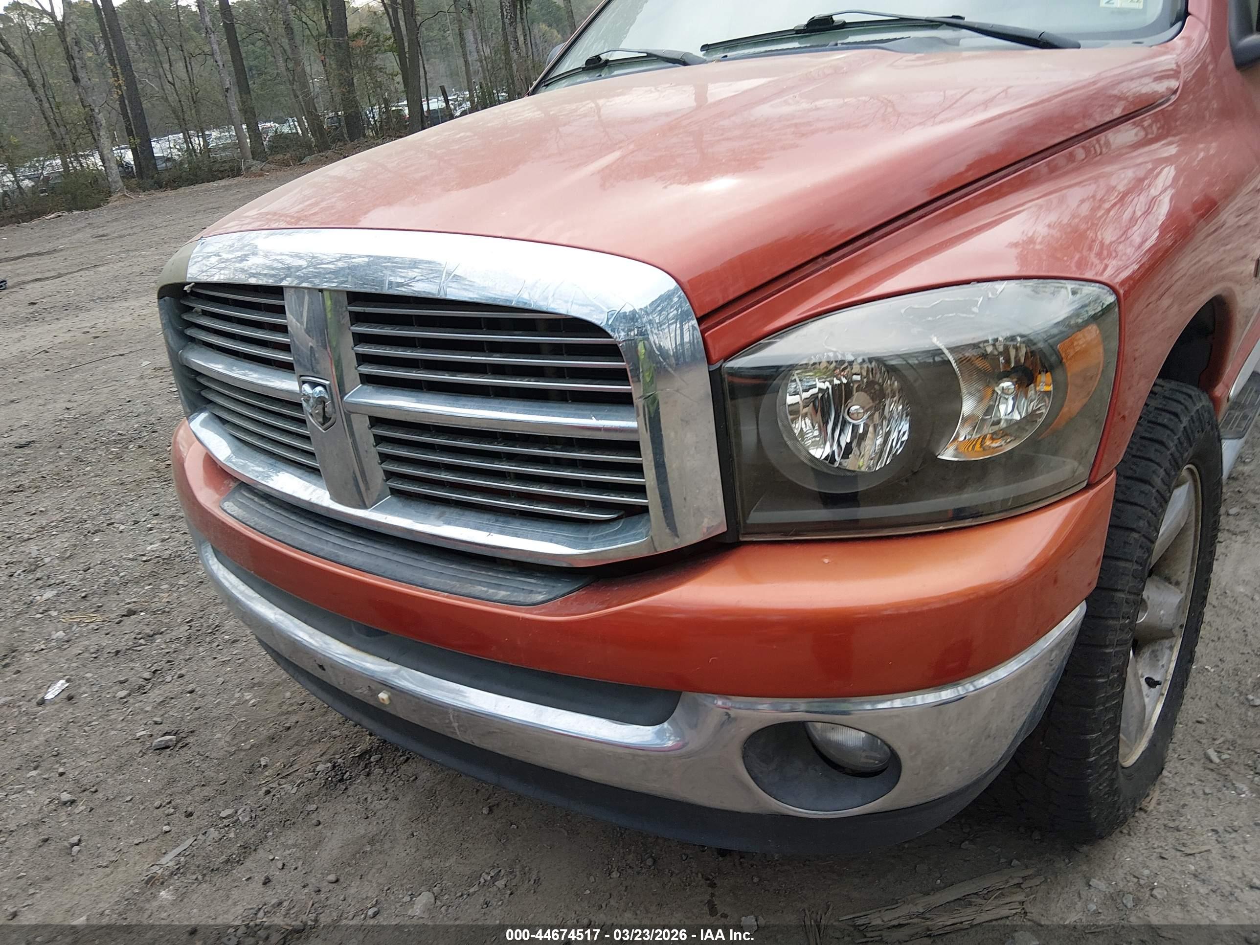 DODGE RAM image 6