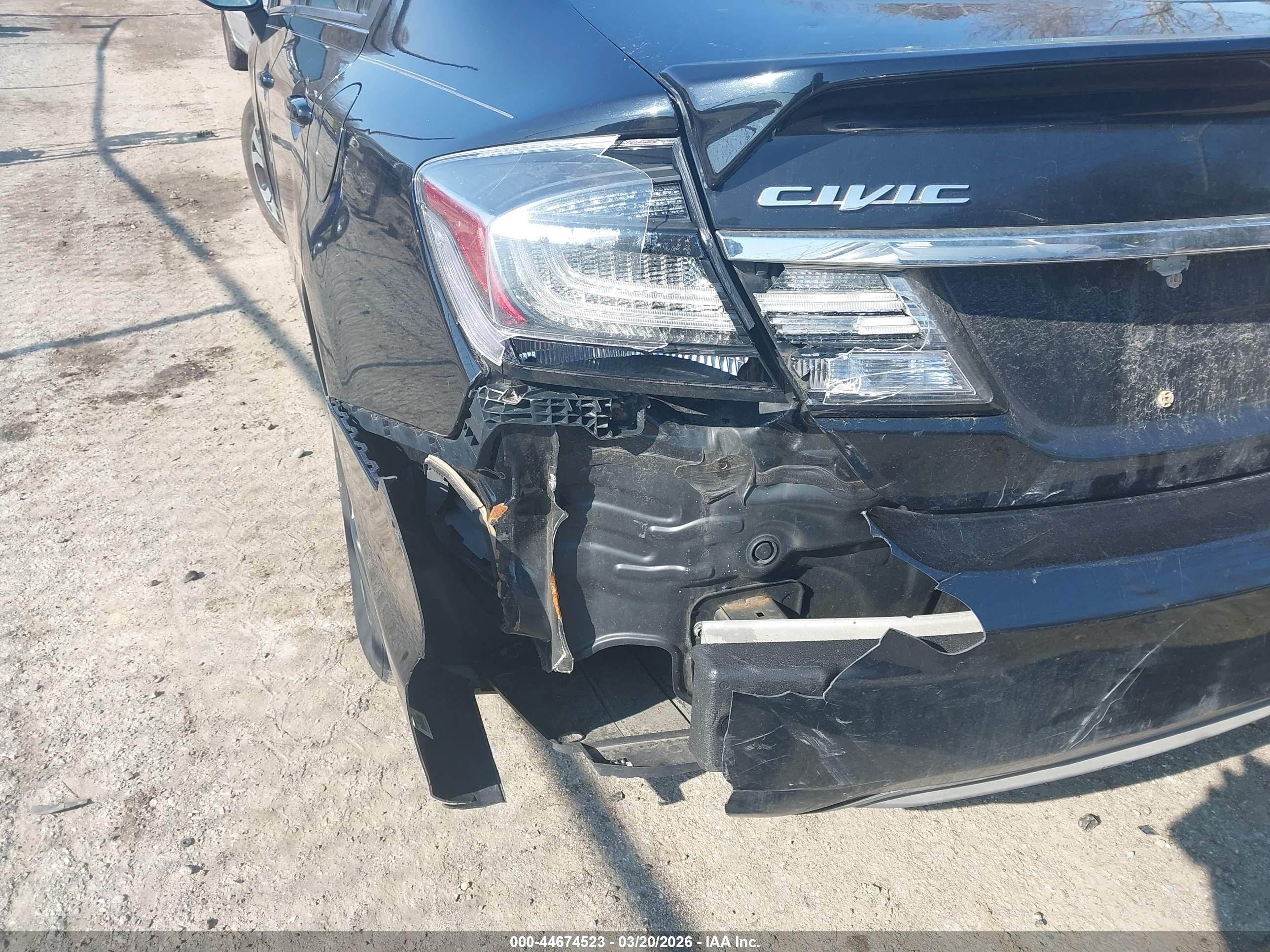 HONDA CIVIC image 6