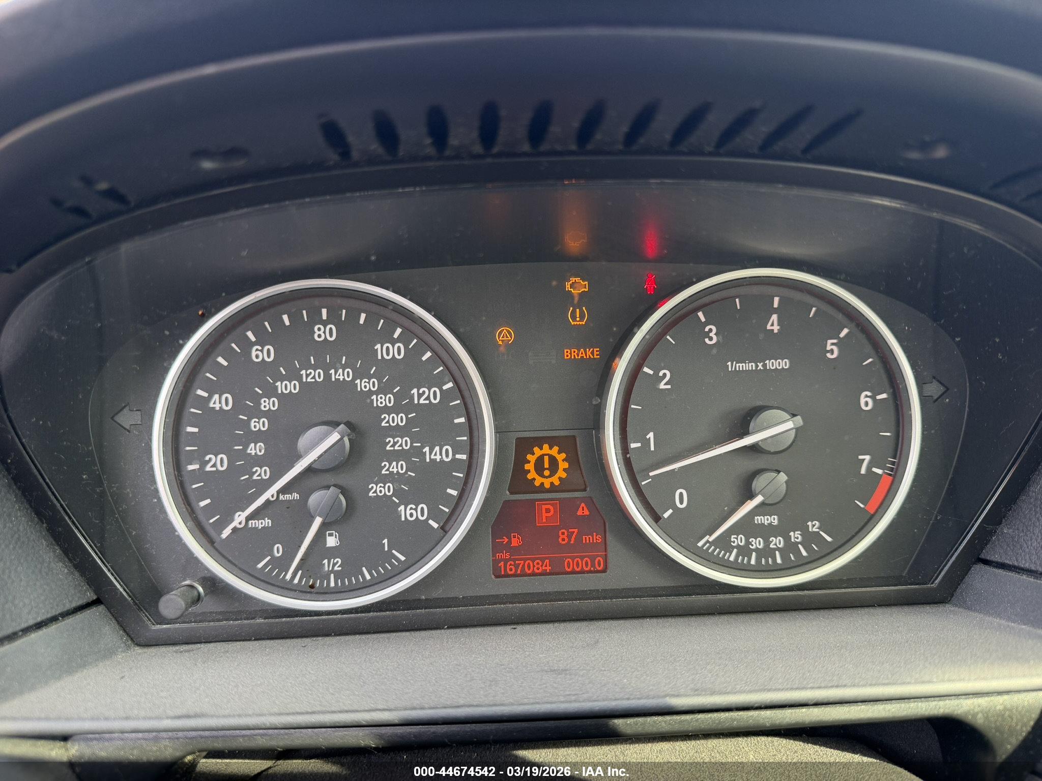BMW 528I image 7