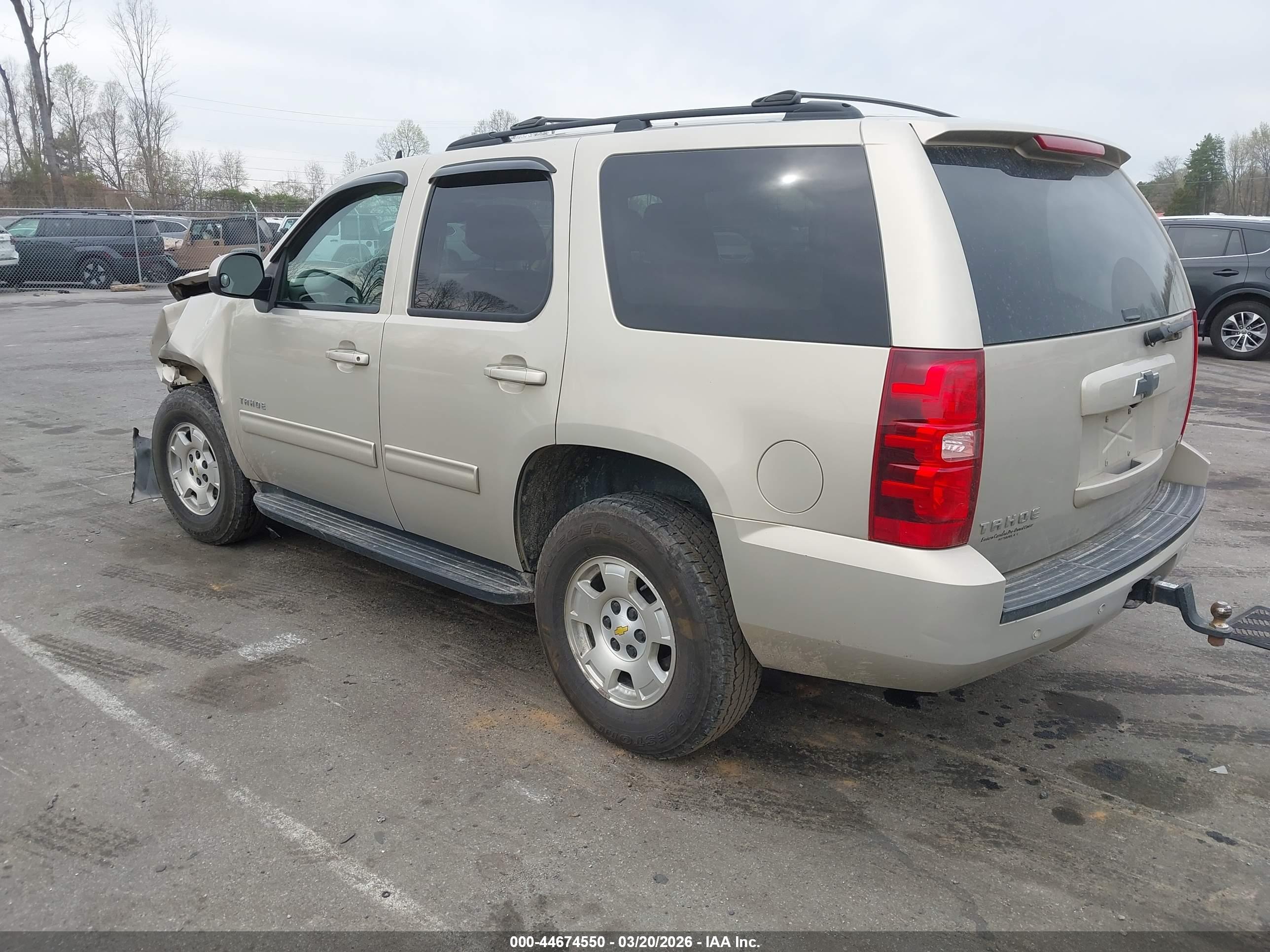 CHEVROLET TAHOE image 3