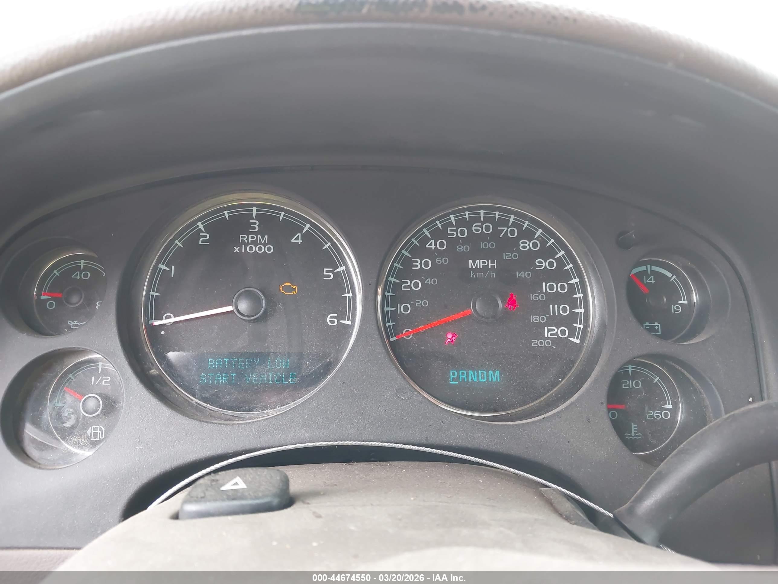 CHEVROLET TAHOE image 7