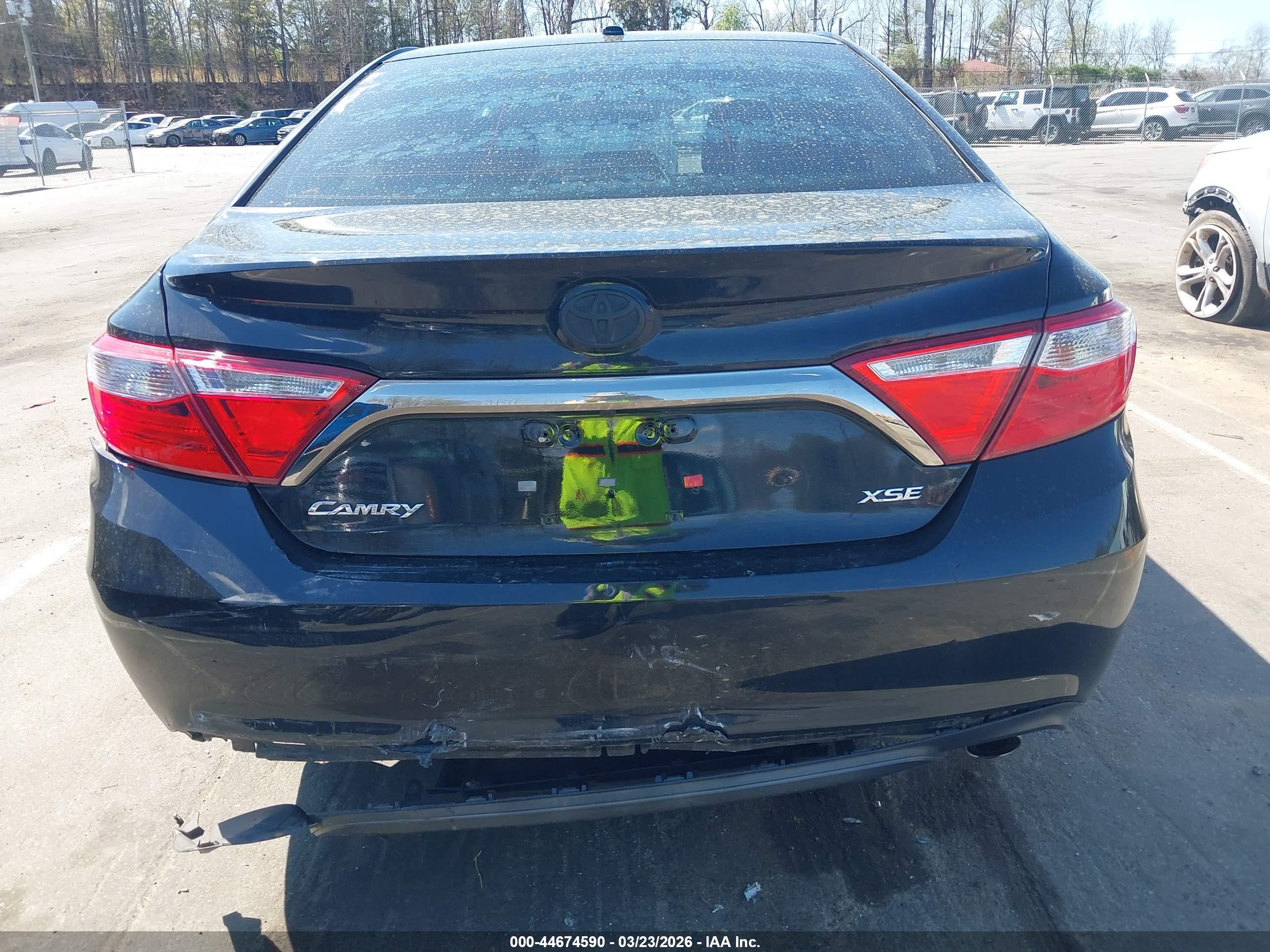 TOYOTA CAMRY image 6