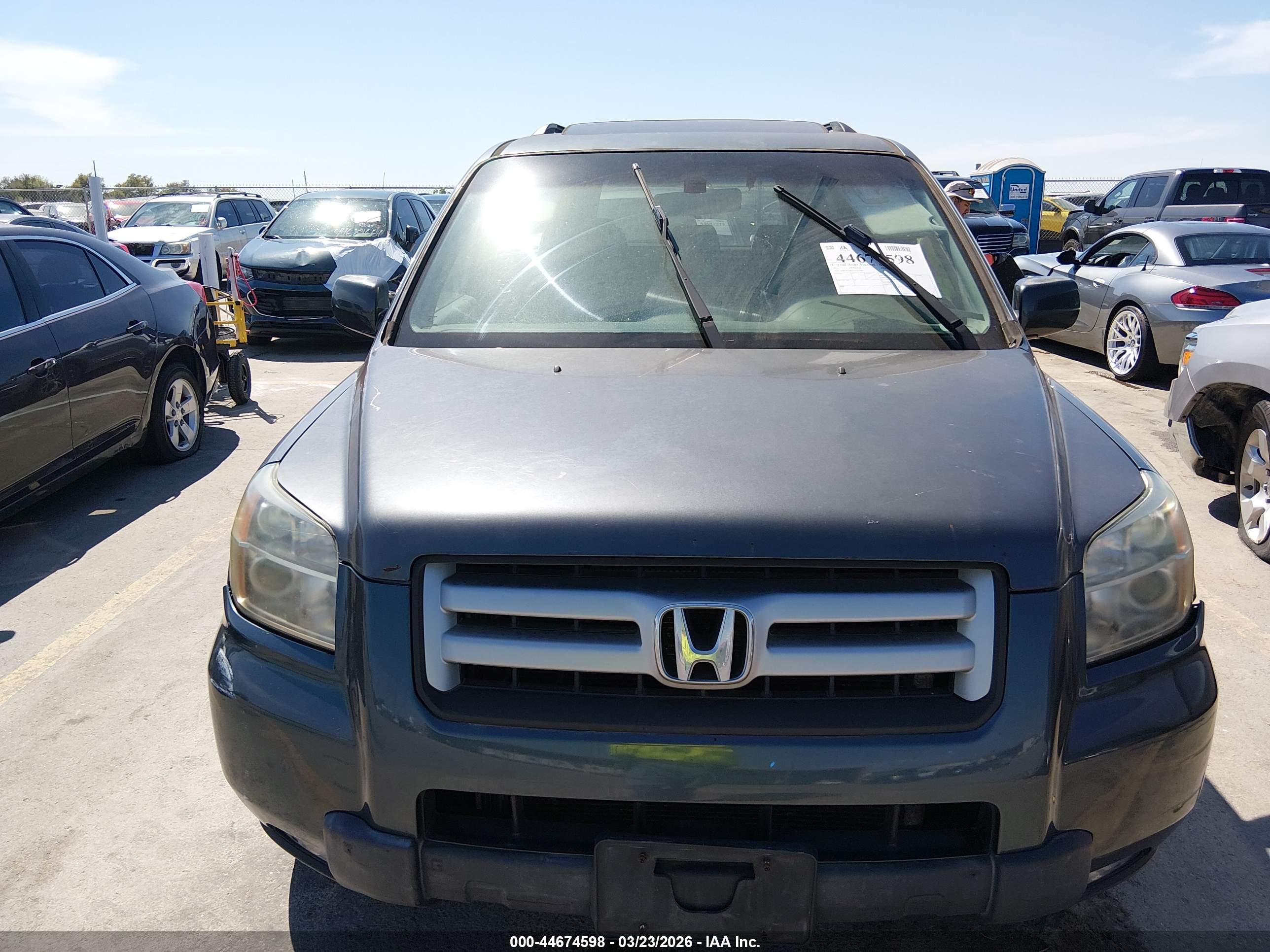 HONDA PILOT image 6