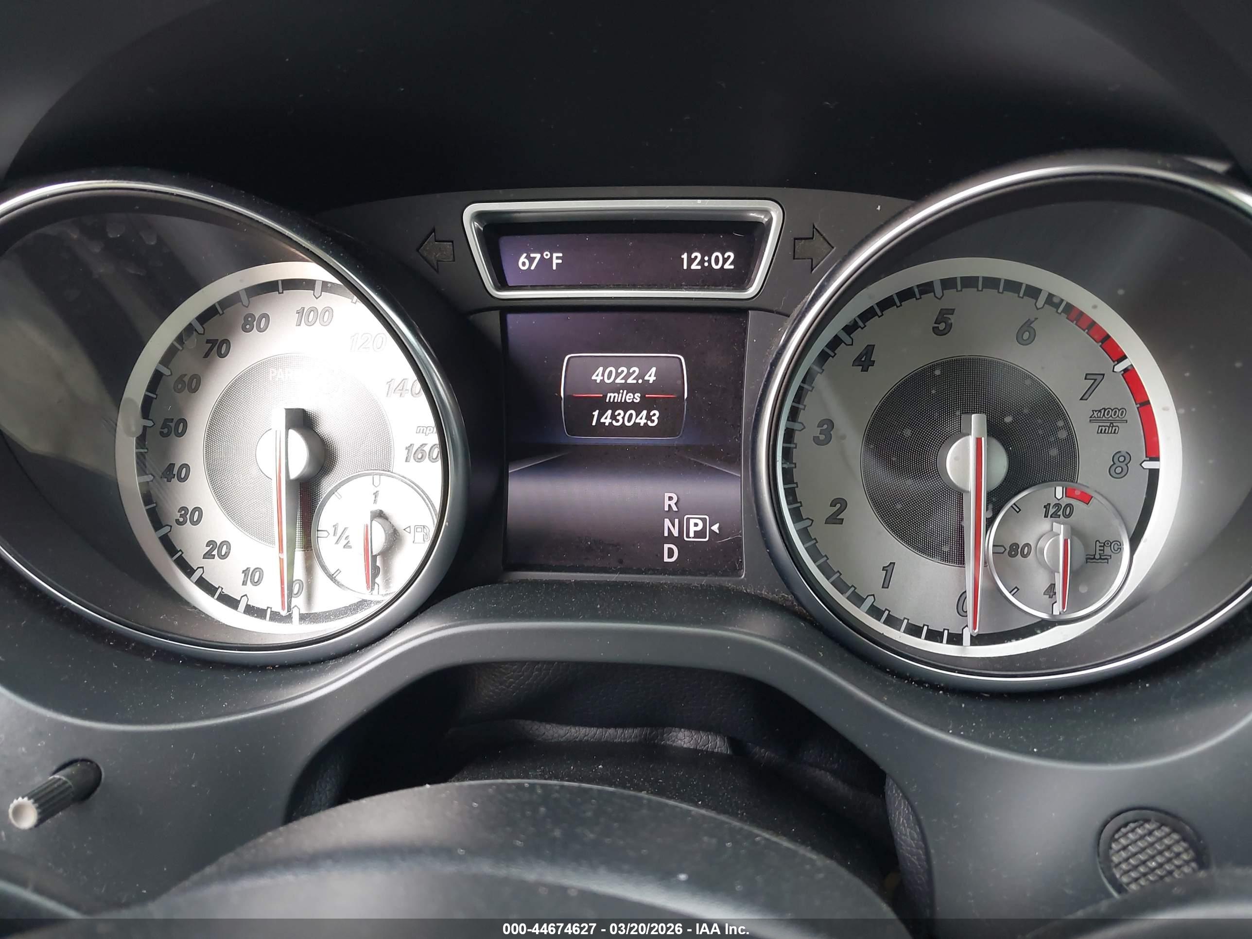 MERCEDES-BENZ CLA image 7