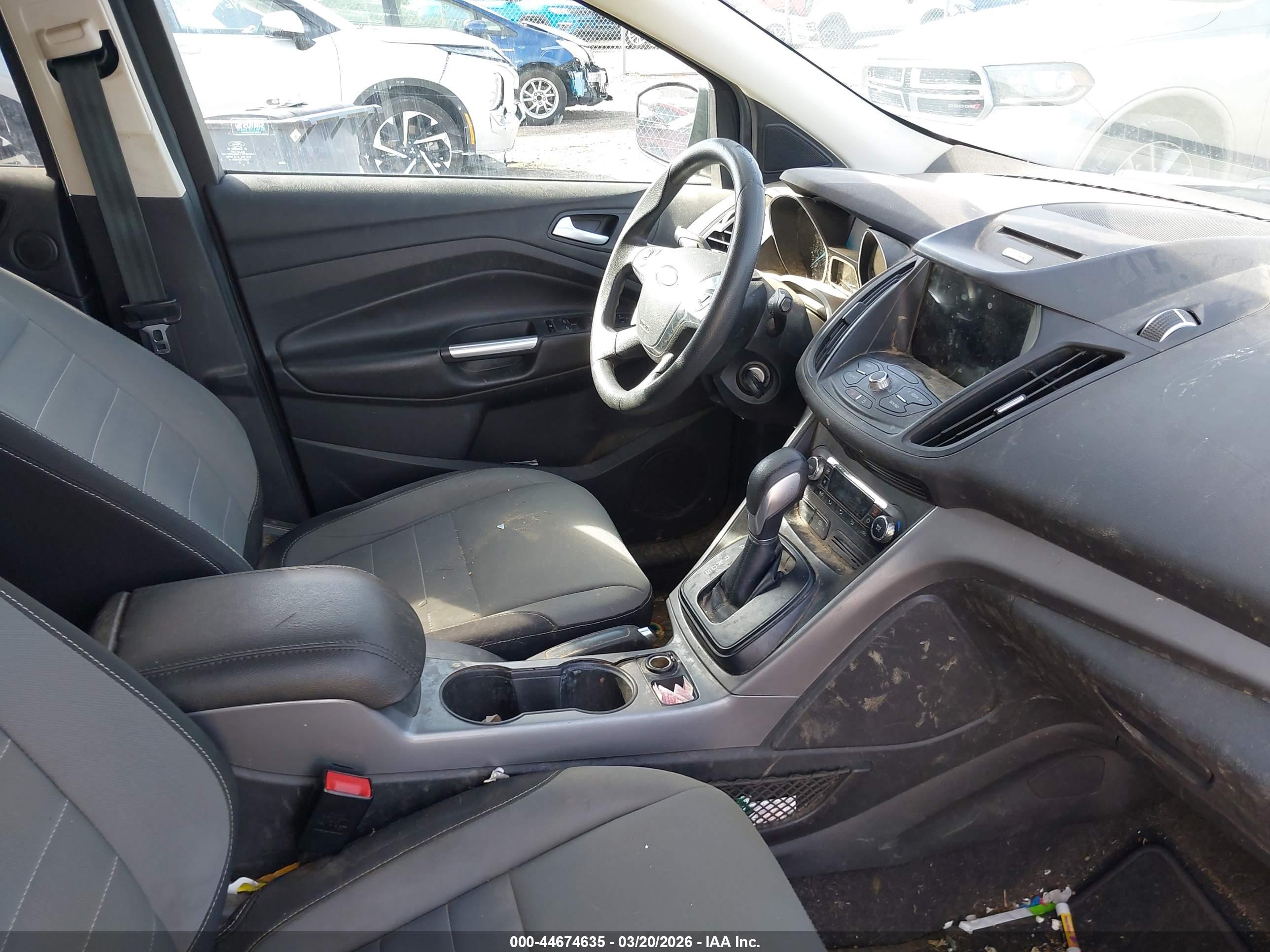 FORD ESCAPE image 5