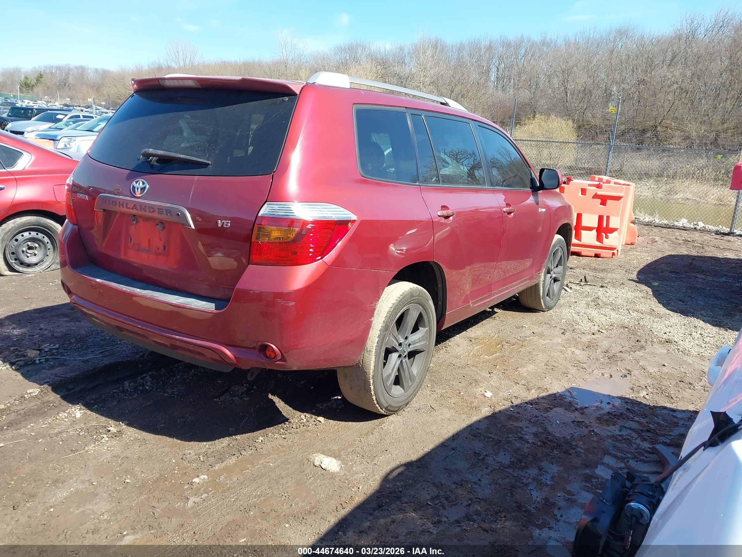 TOYOTA HIGHLANDER image 4