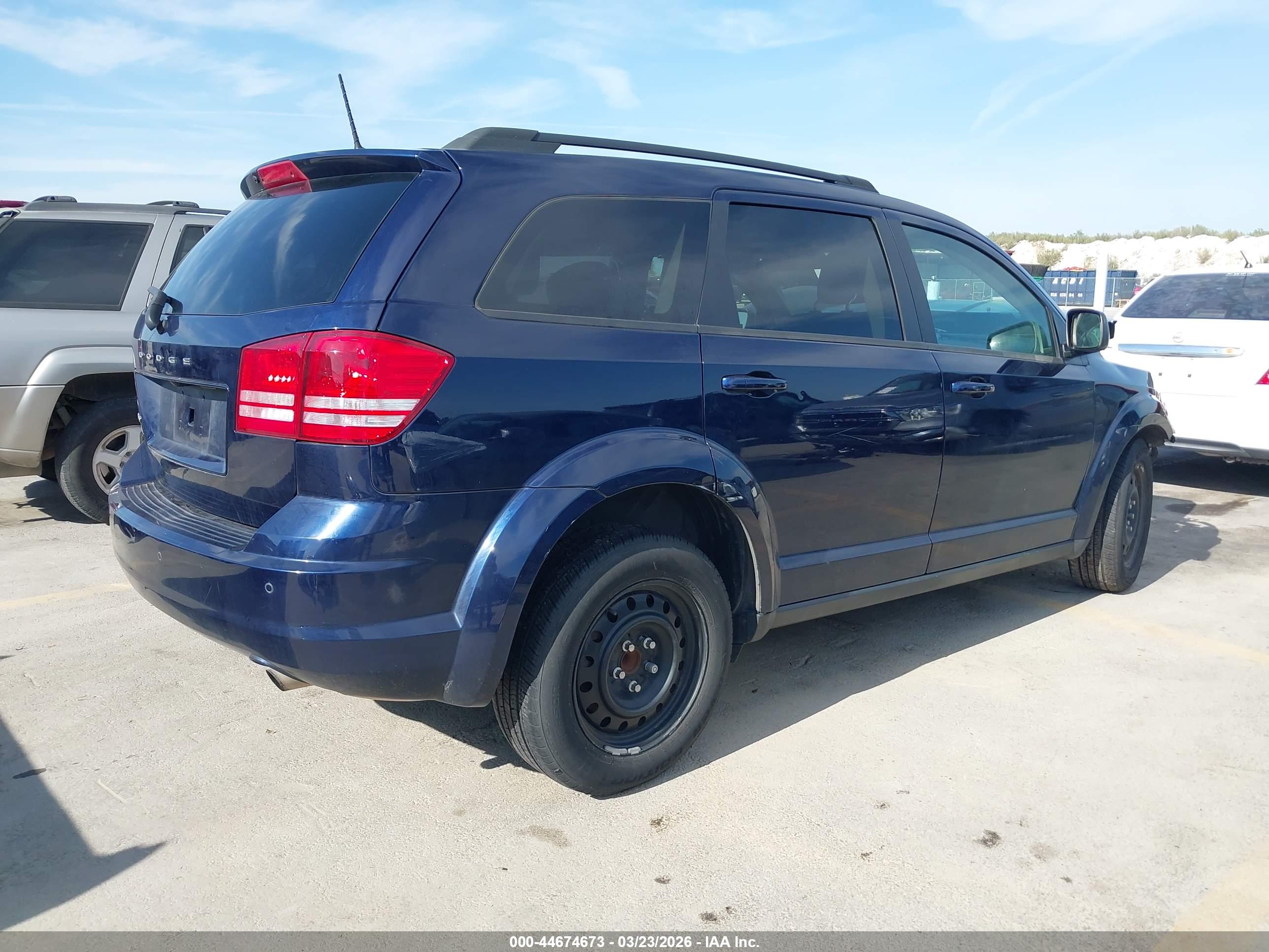 DODGE JOURNEY image 4