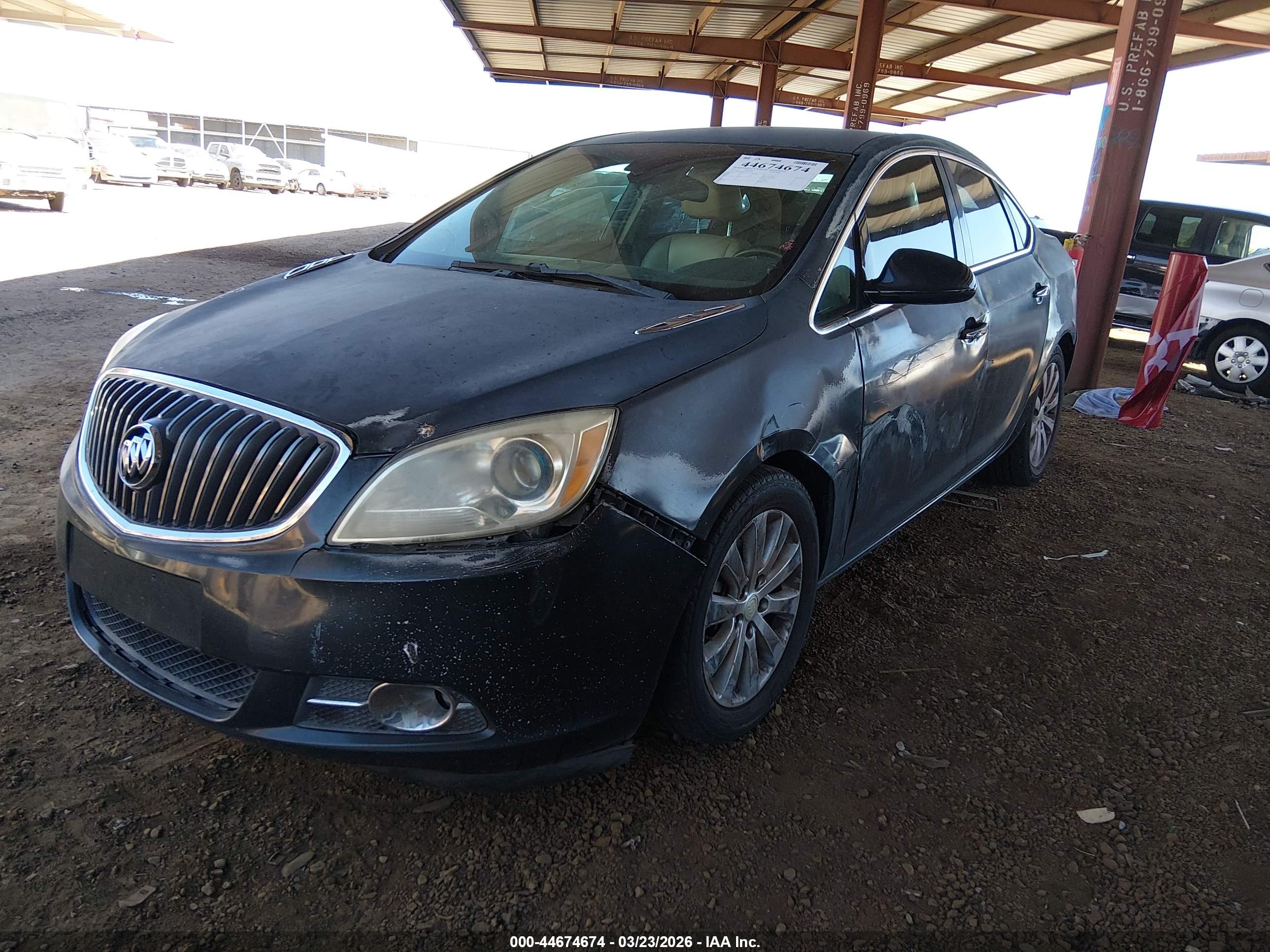 BUICK VERANO image 2