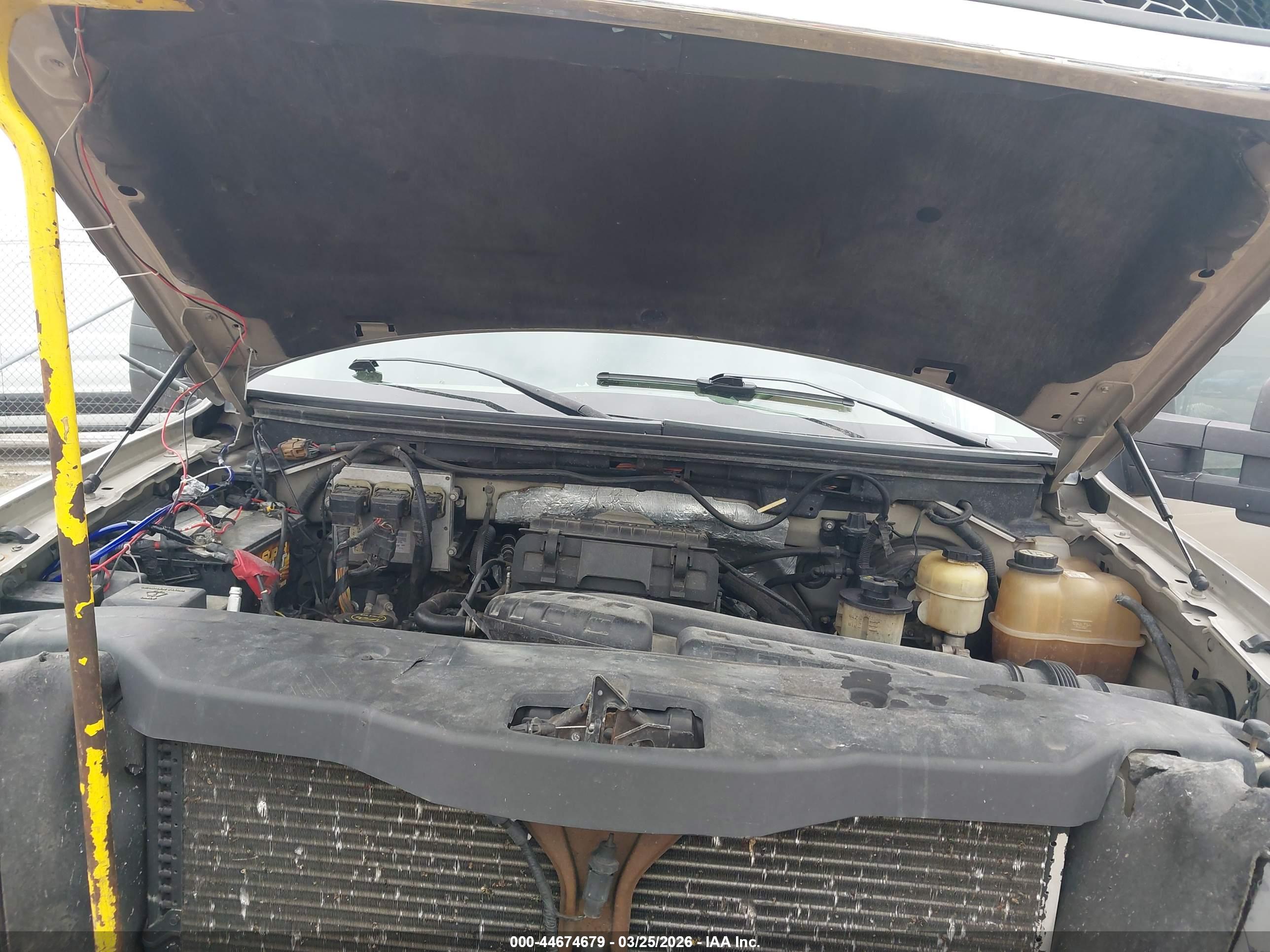 FORD F-150 image 10