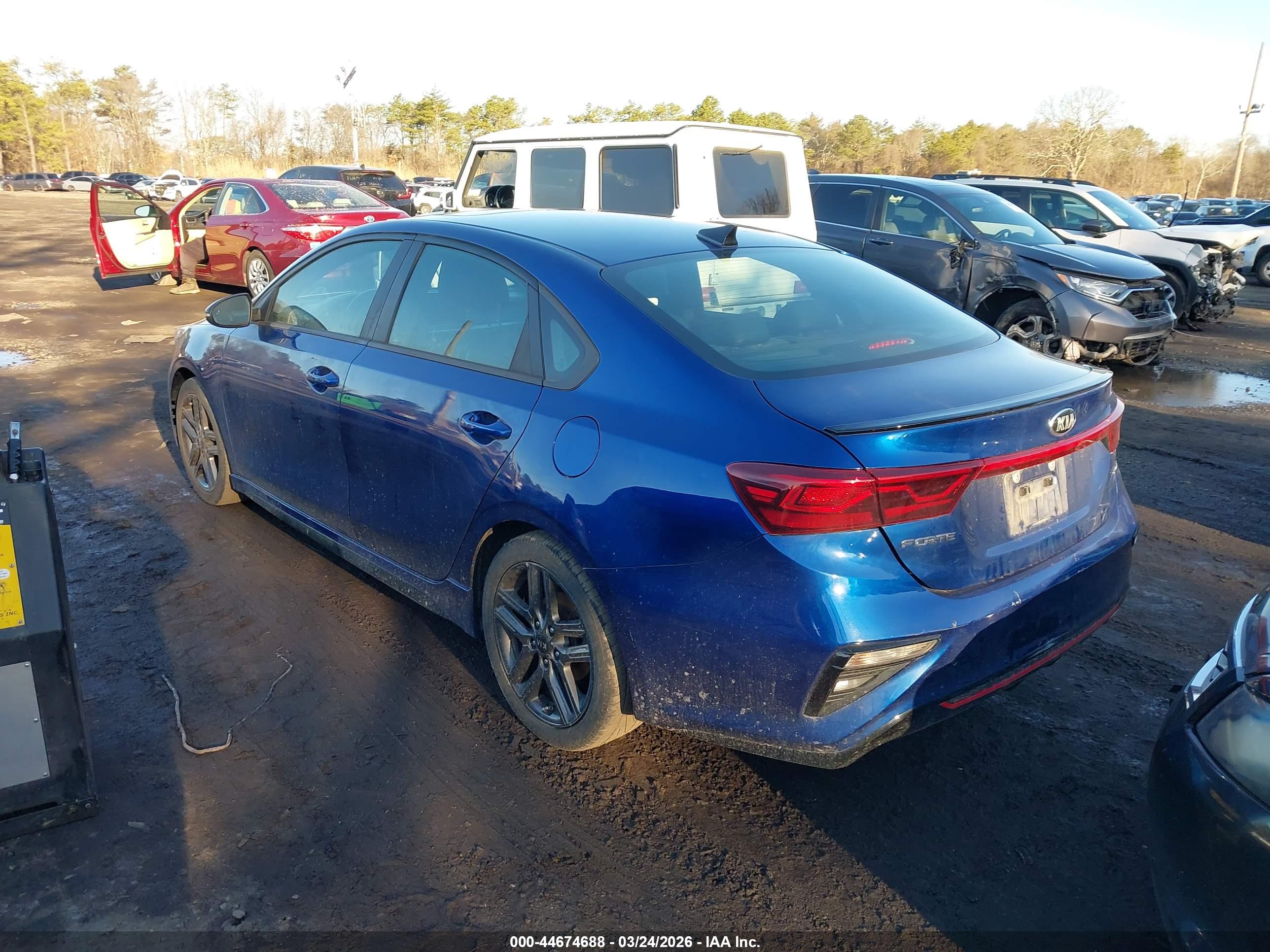KIA FORTE image 3