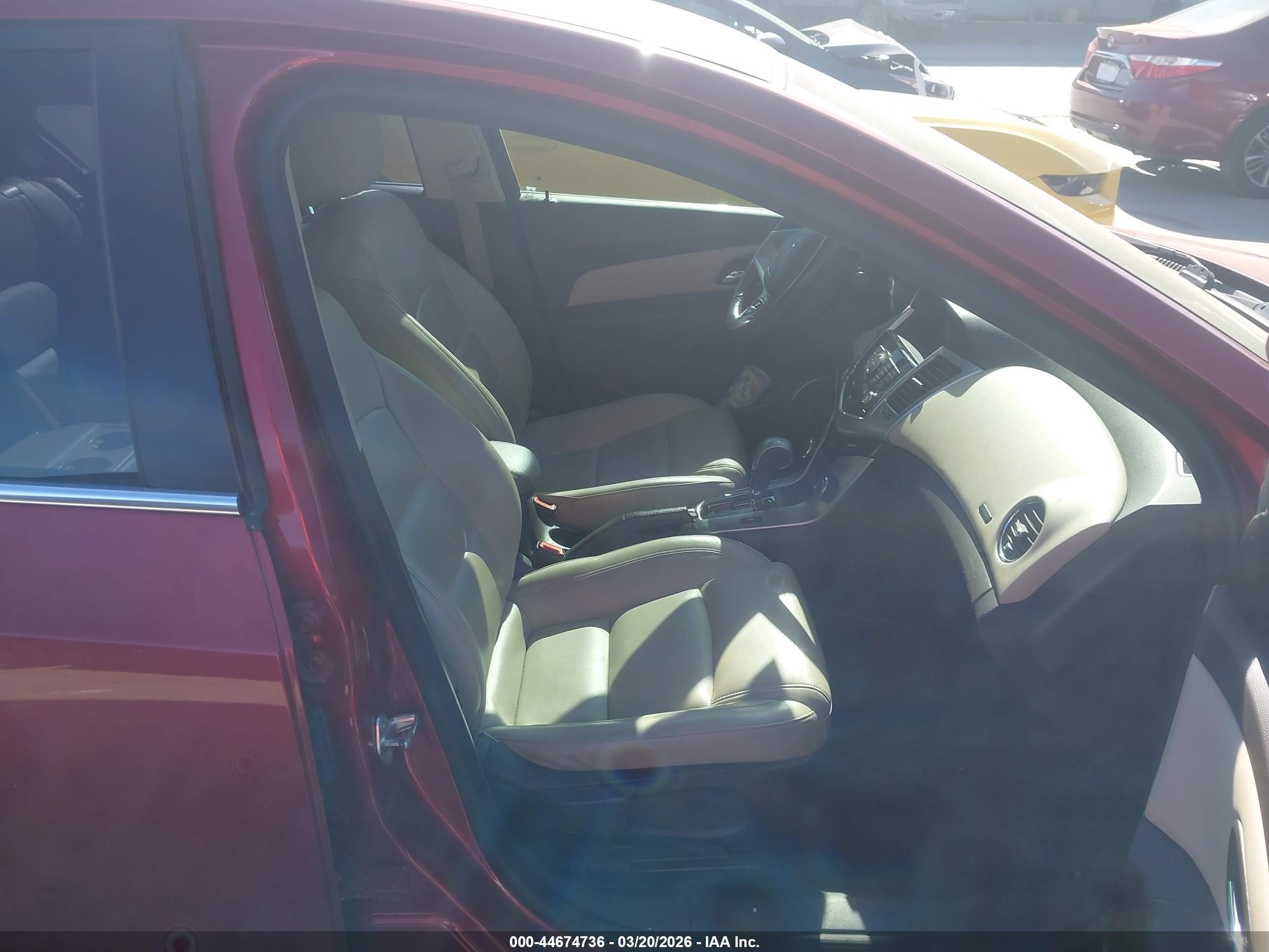 CHEVROLET CRUZE image 5