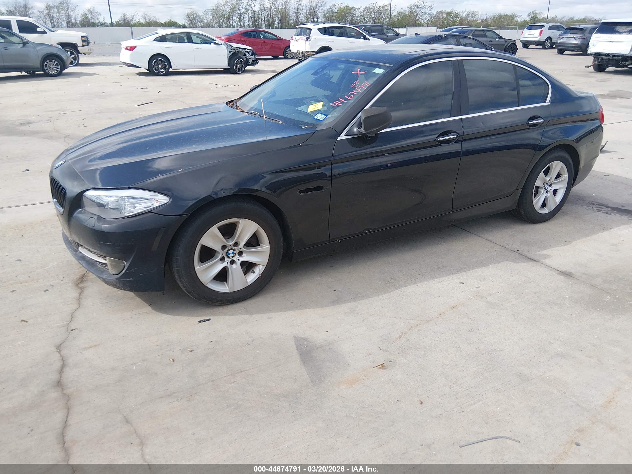 BMW 528I image 2