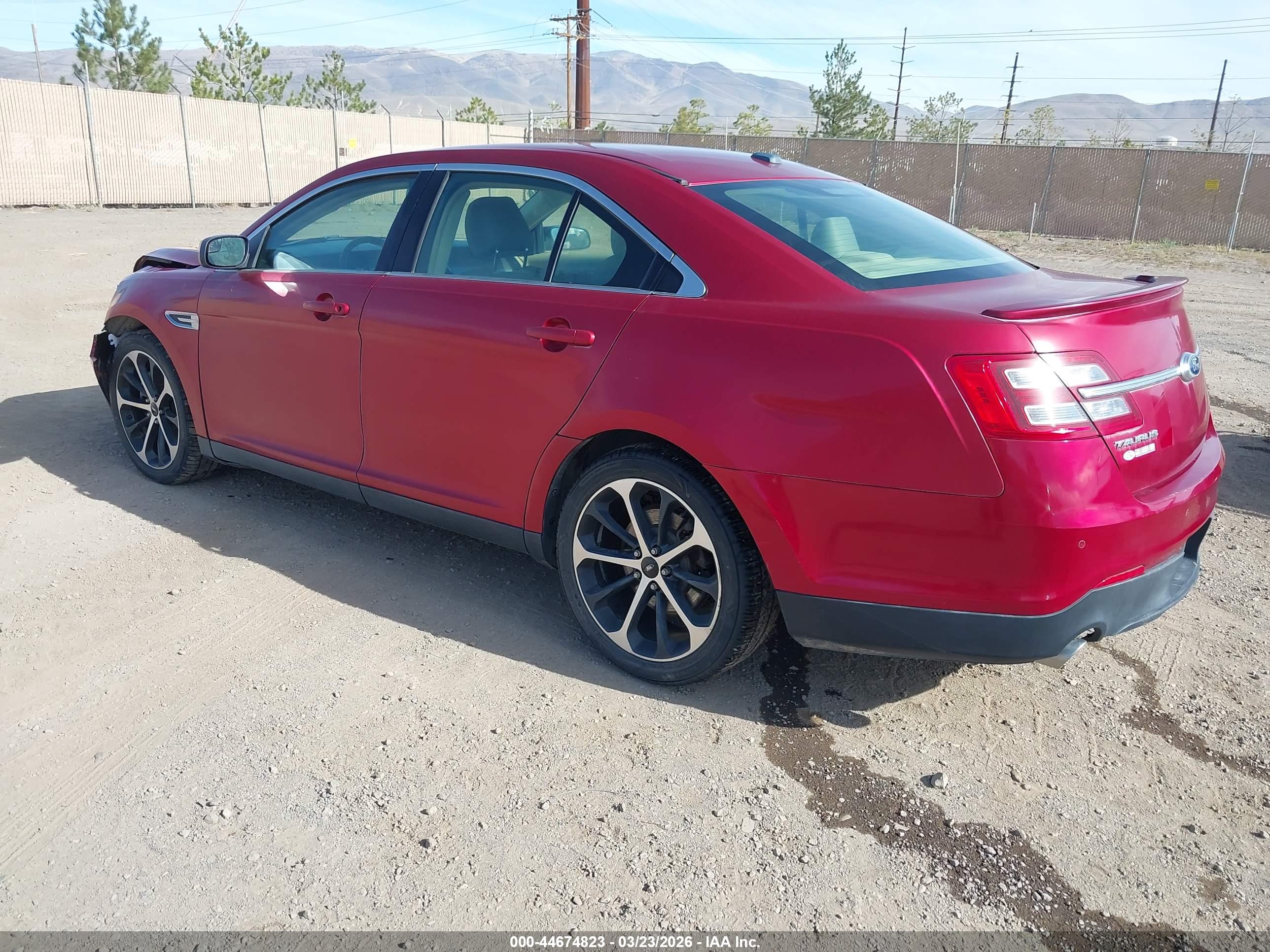 FORD TAURUS image 3