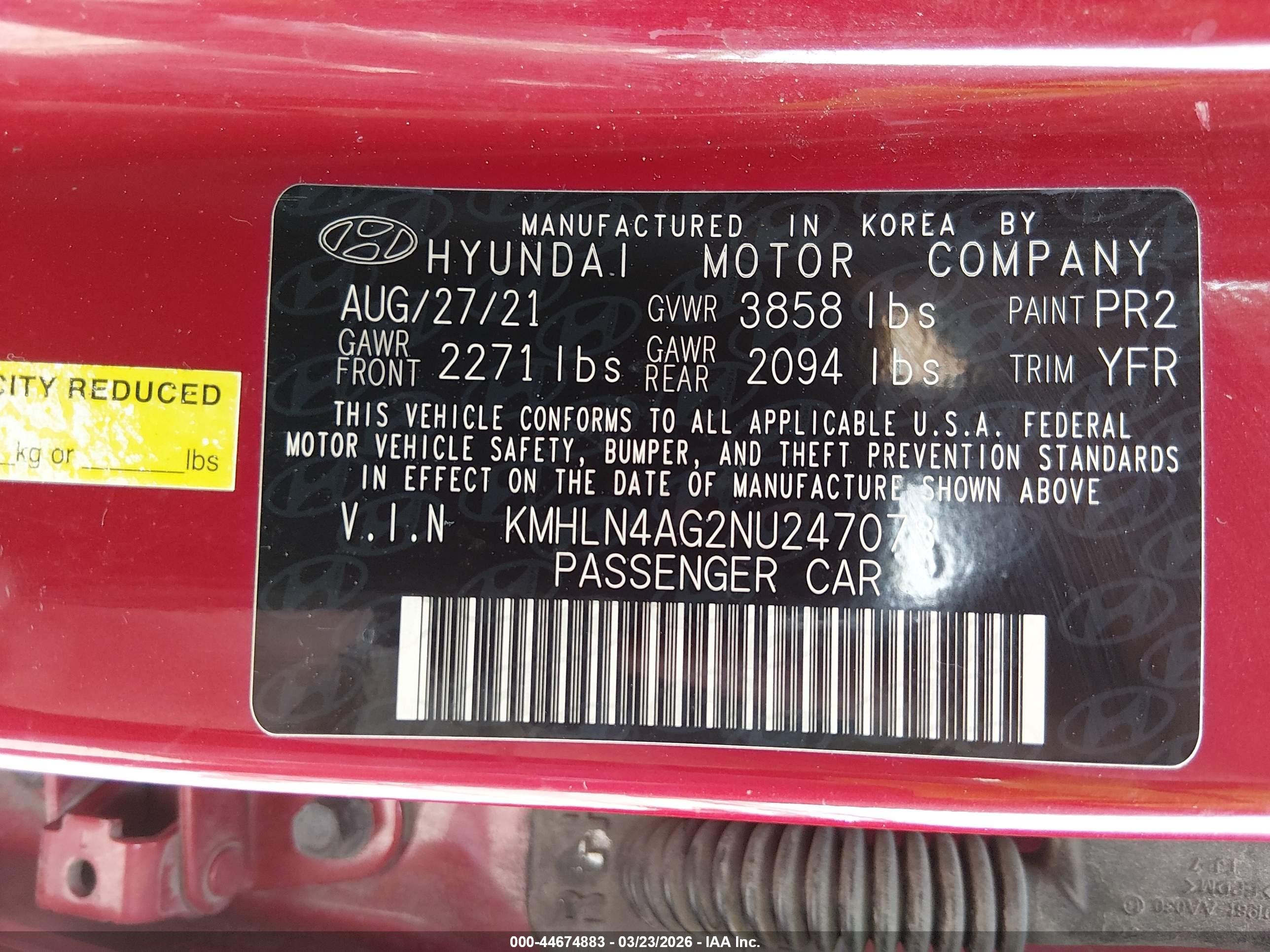 HYUNDAI ELANTRA image 9
