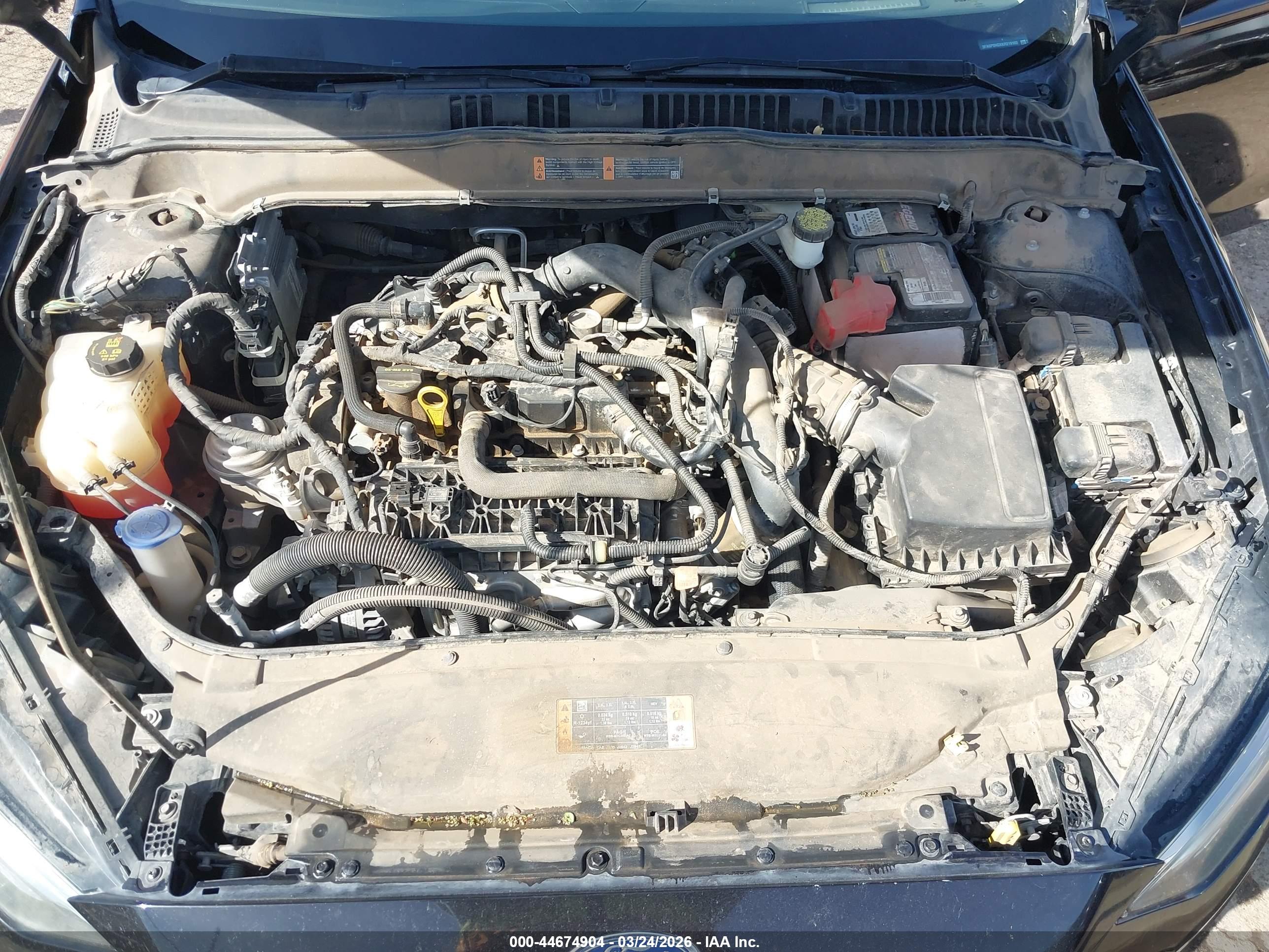 FORD FUSION image 10