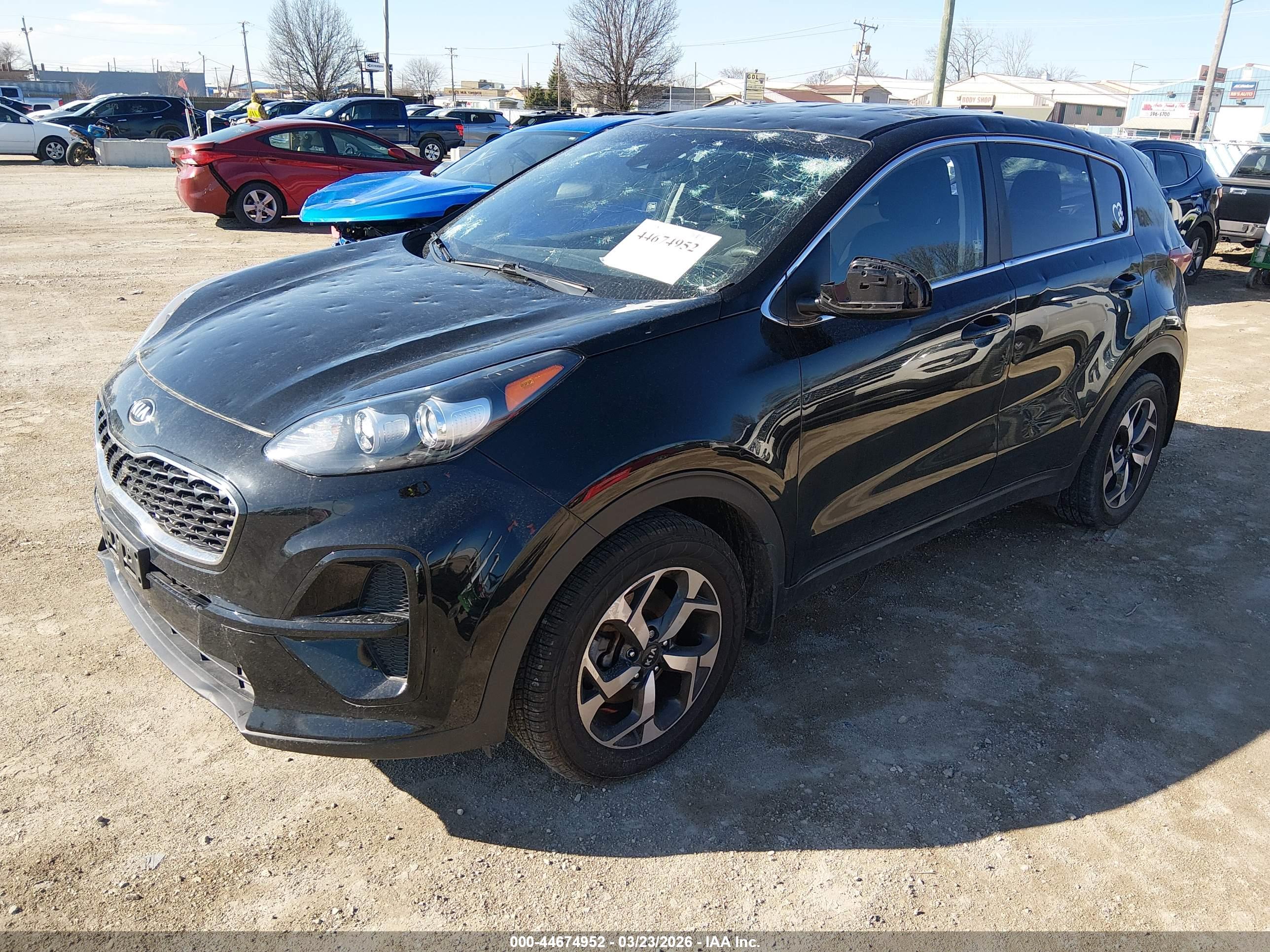 KIA SPORTAGE image 2