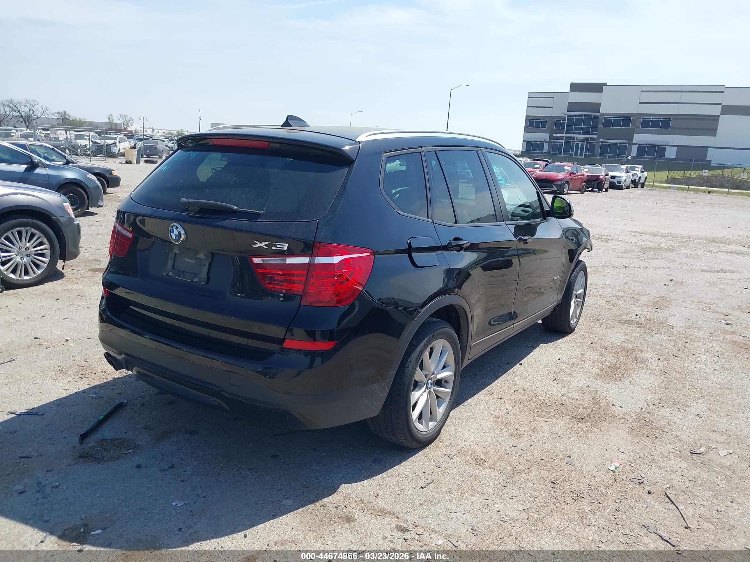 BMW X3 image 4