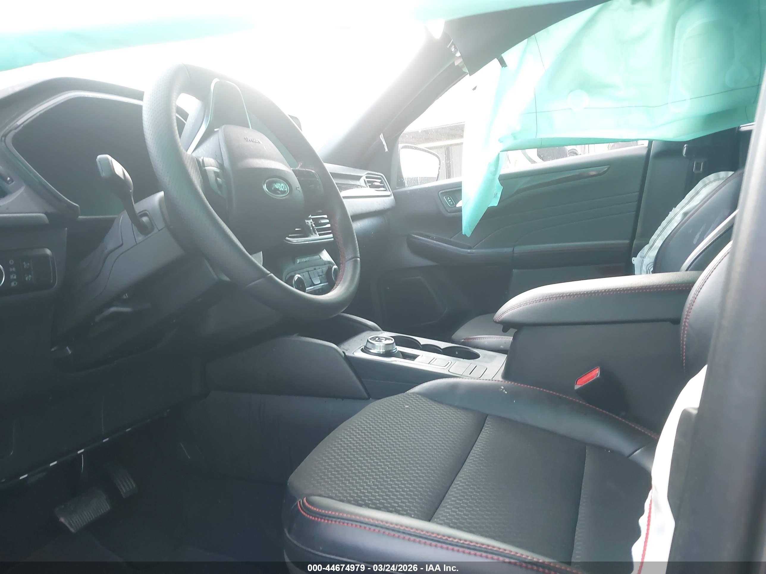 FORD ESCAPE image 5