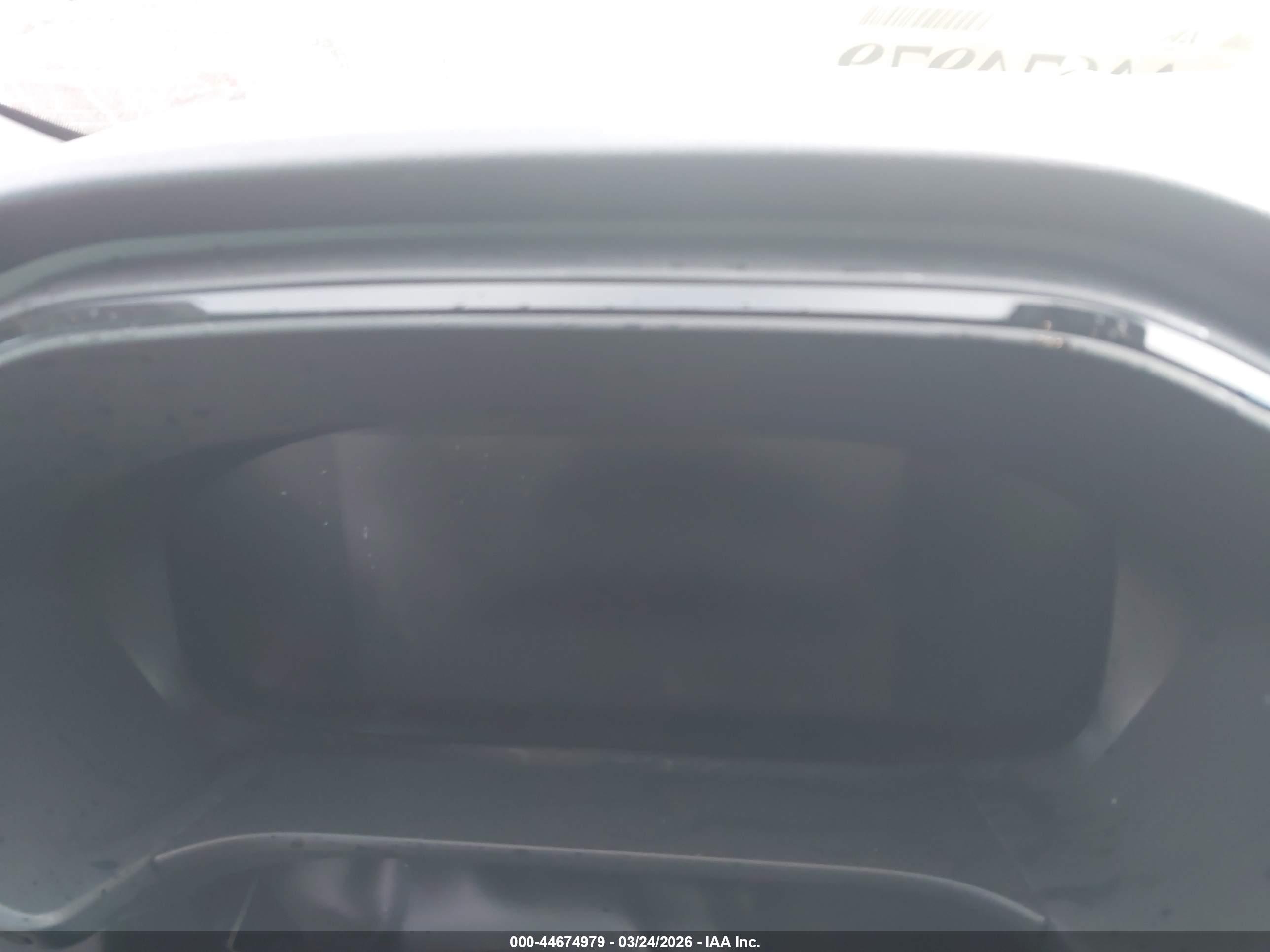 FORD ESCAPE image 7