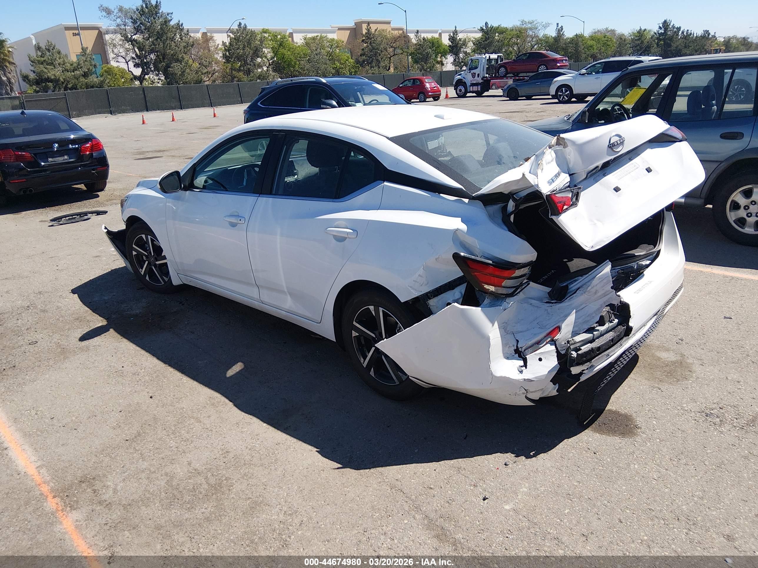 NISSAN SENTRA image 3