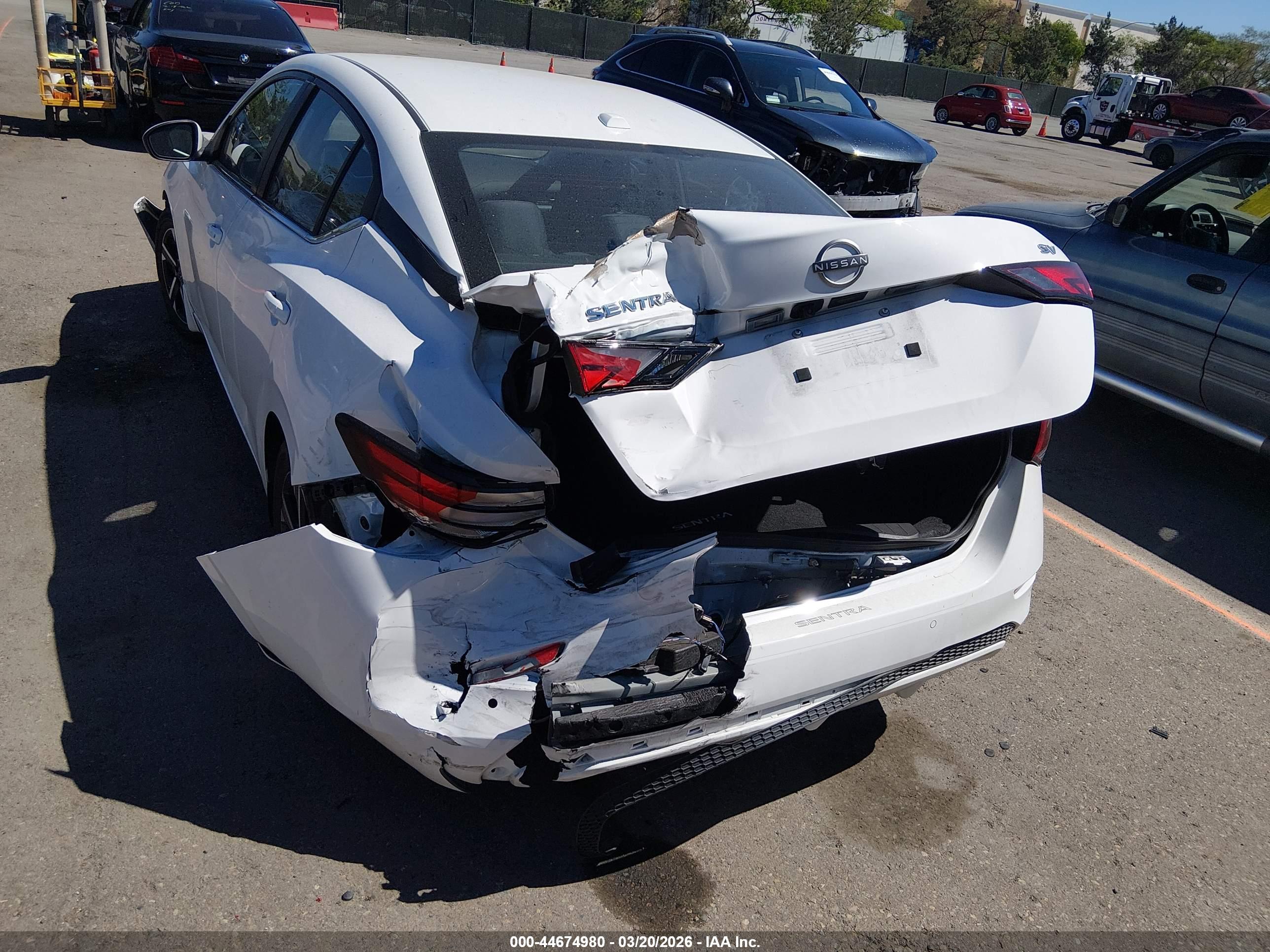 NISSAN SENTRA image 6