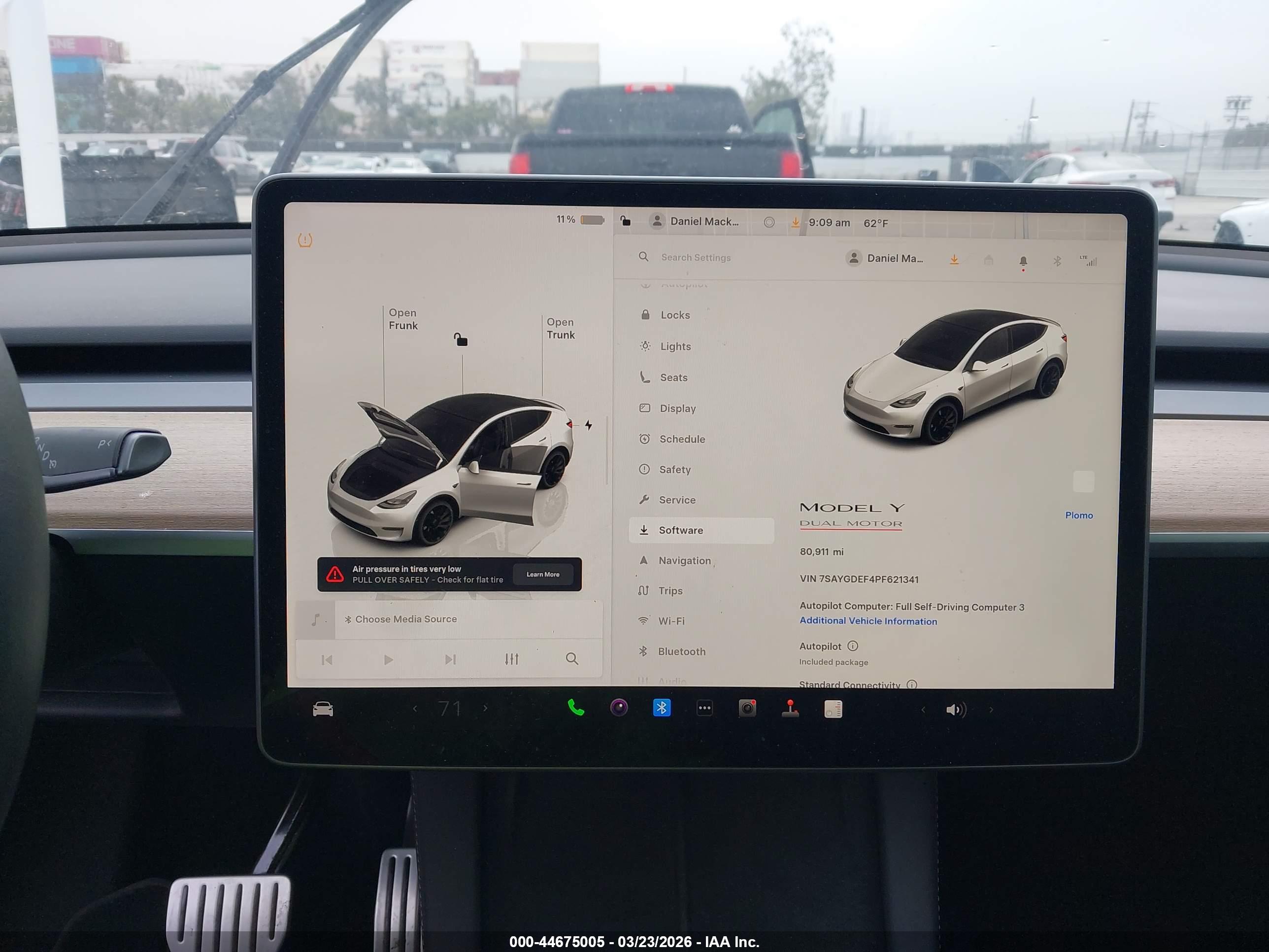 TESLA MODEL image 7