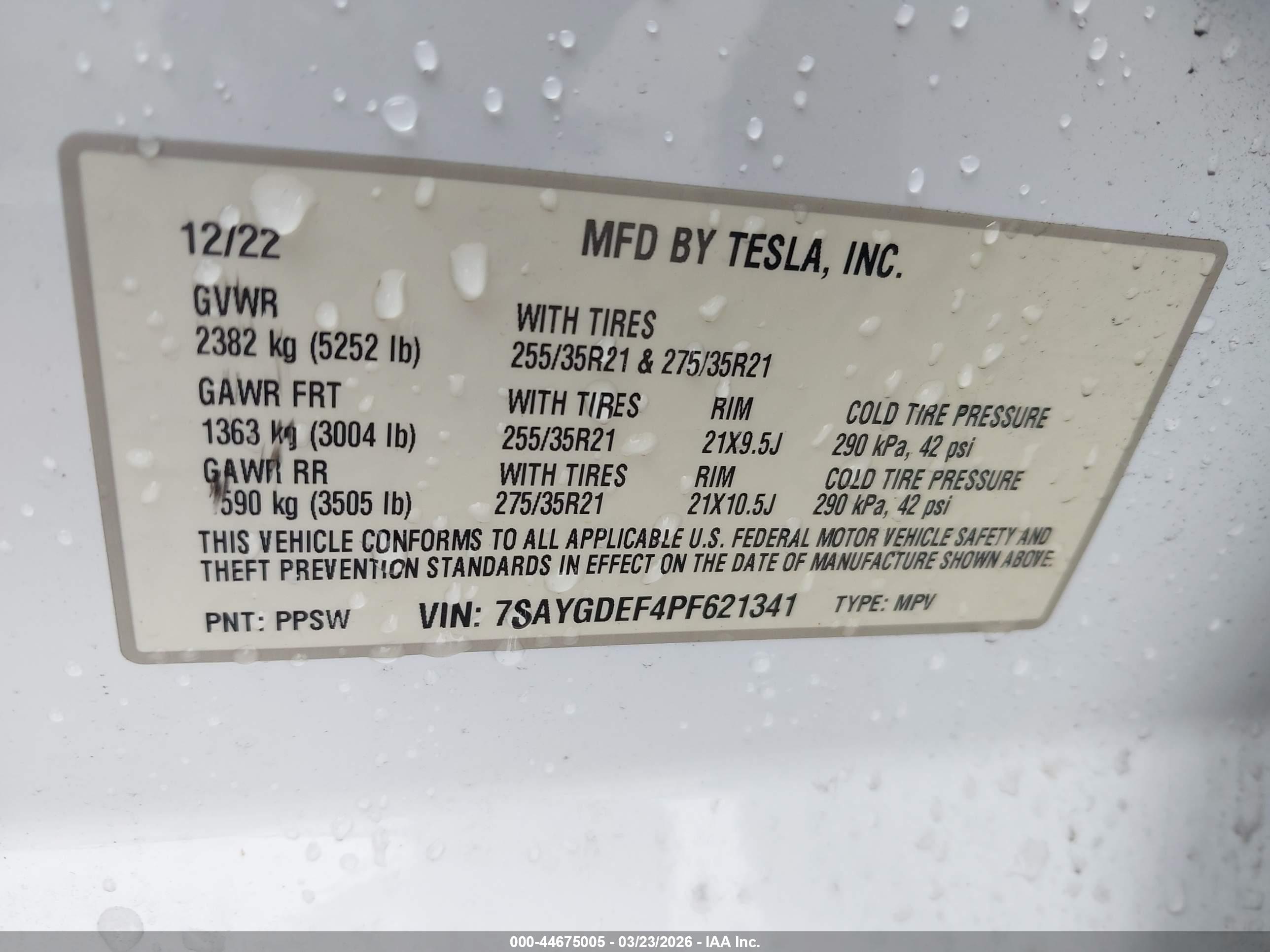 TESLA MODEL image 9