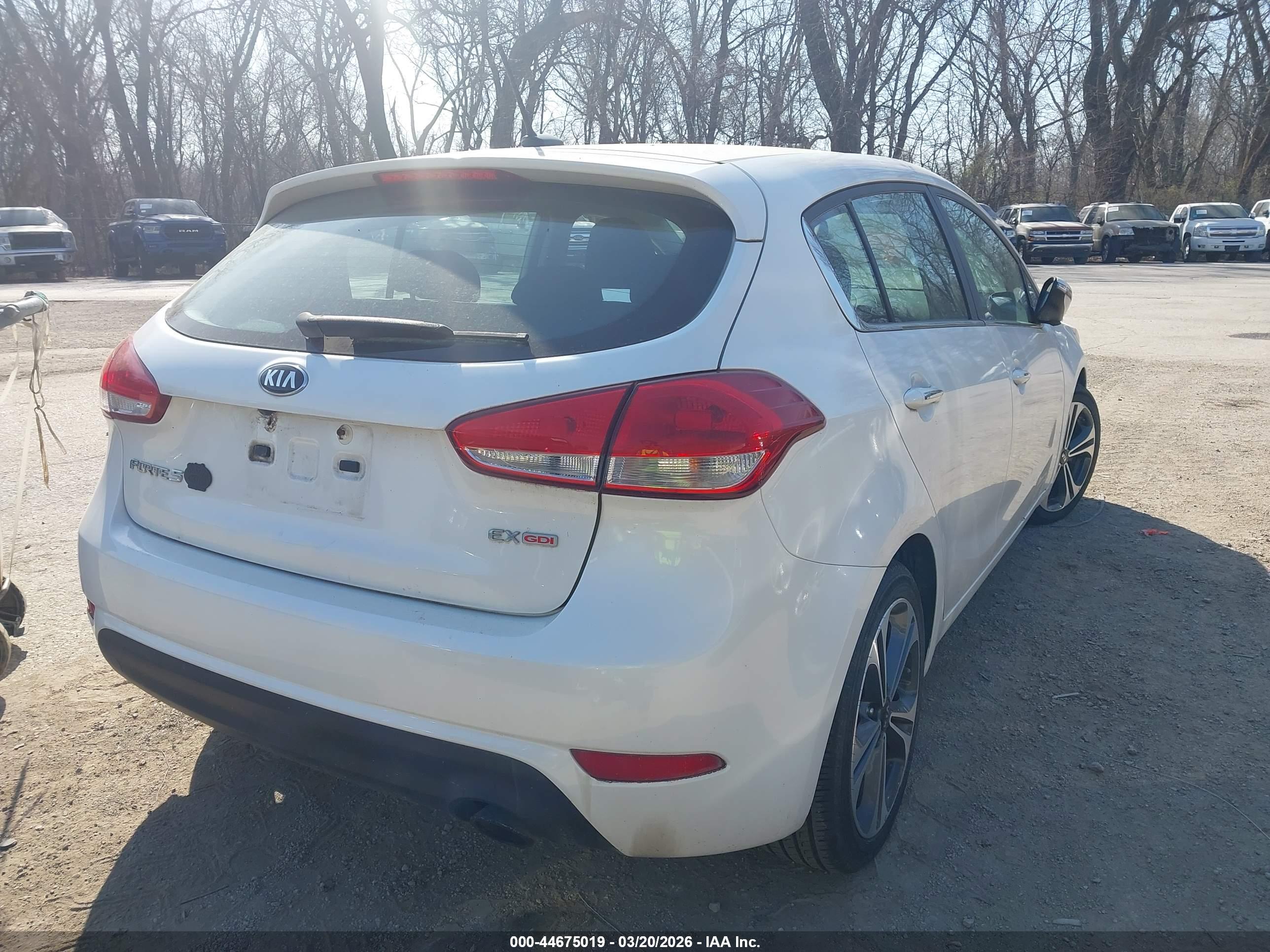 KIA FORTE image 4