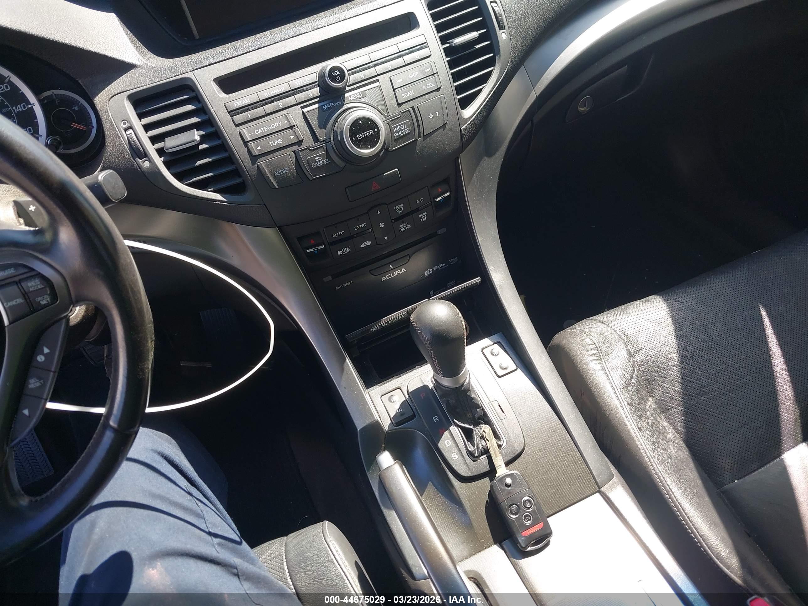ACURA TSX image 11
