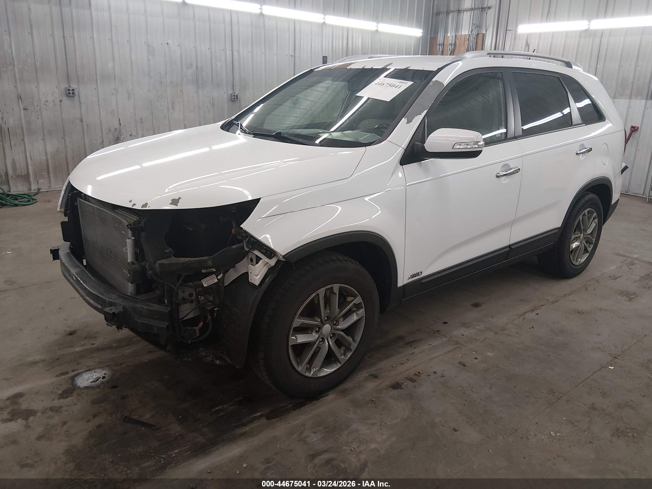 KIA SORENTO image 2