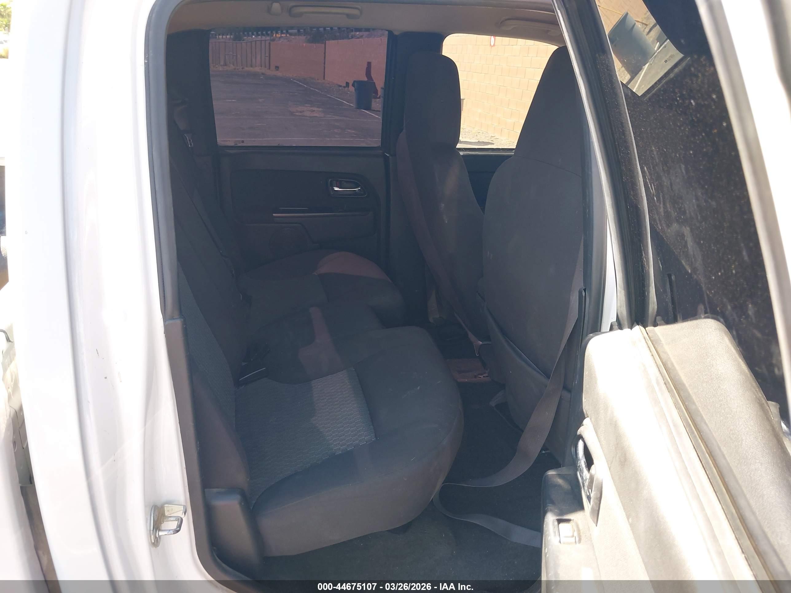 CHEVROLET COLORADO image 8