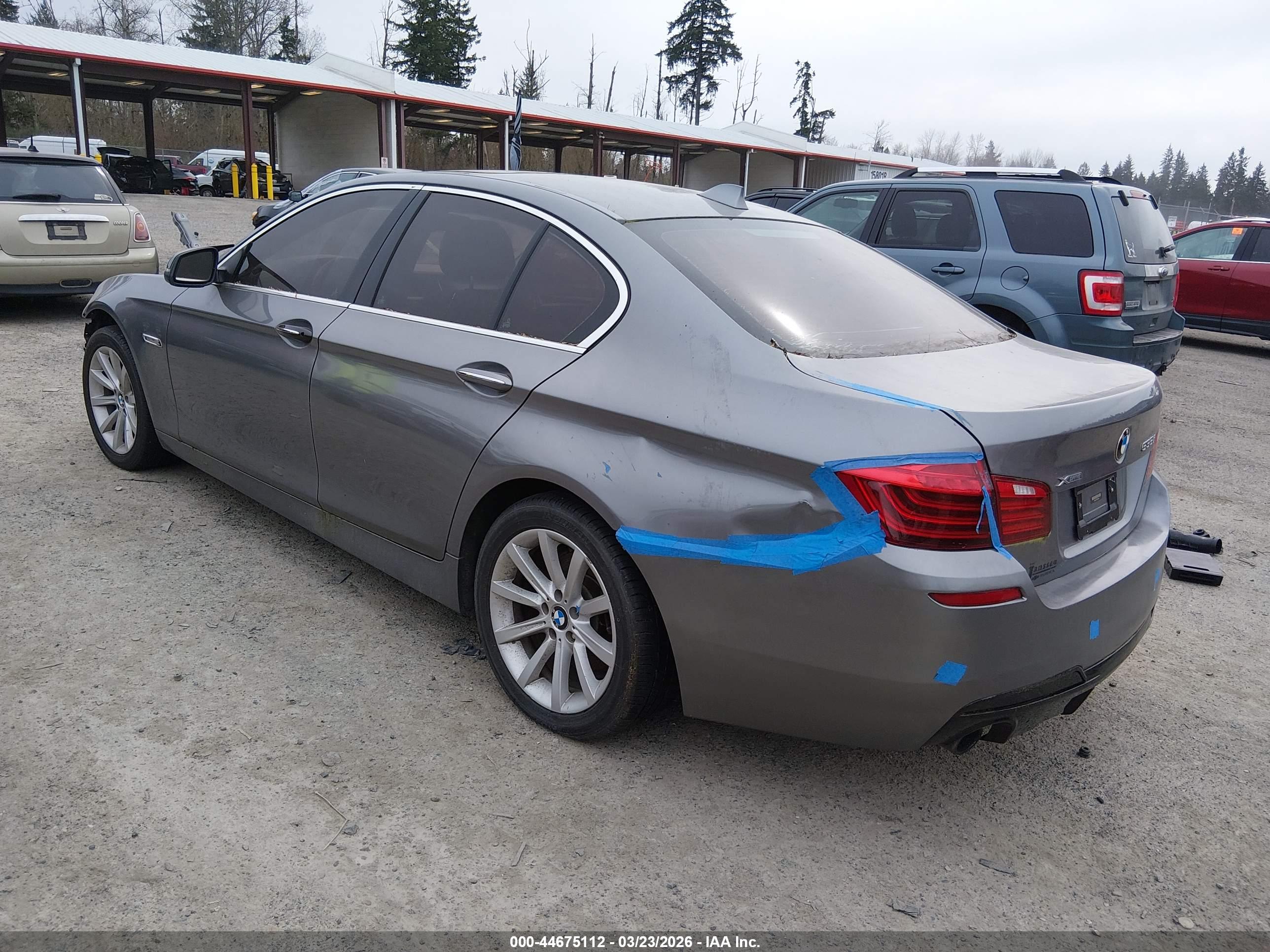 BMW 535I image 3