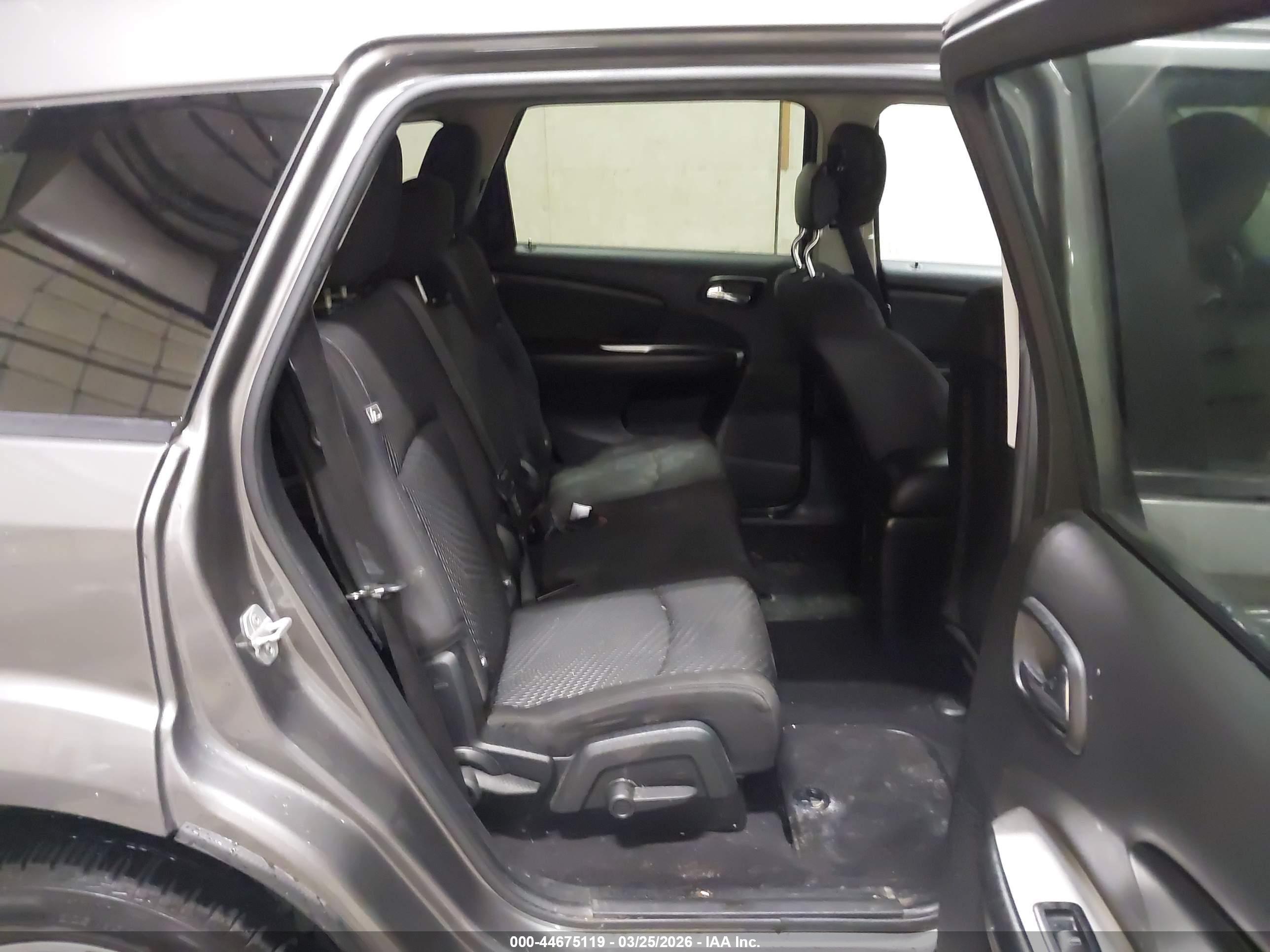 DODGE JOURNEY image 8