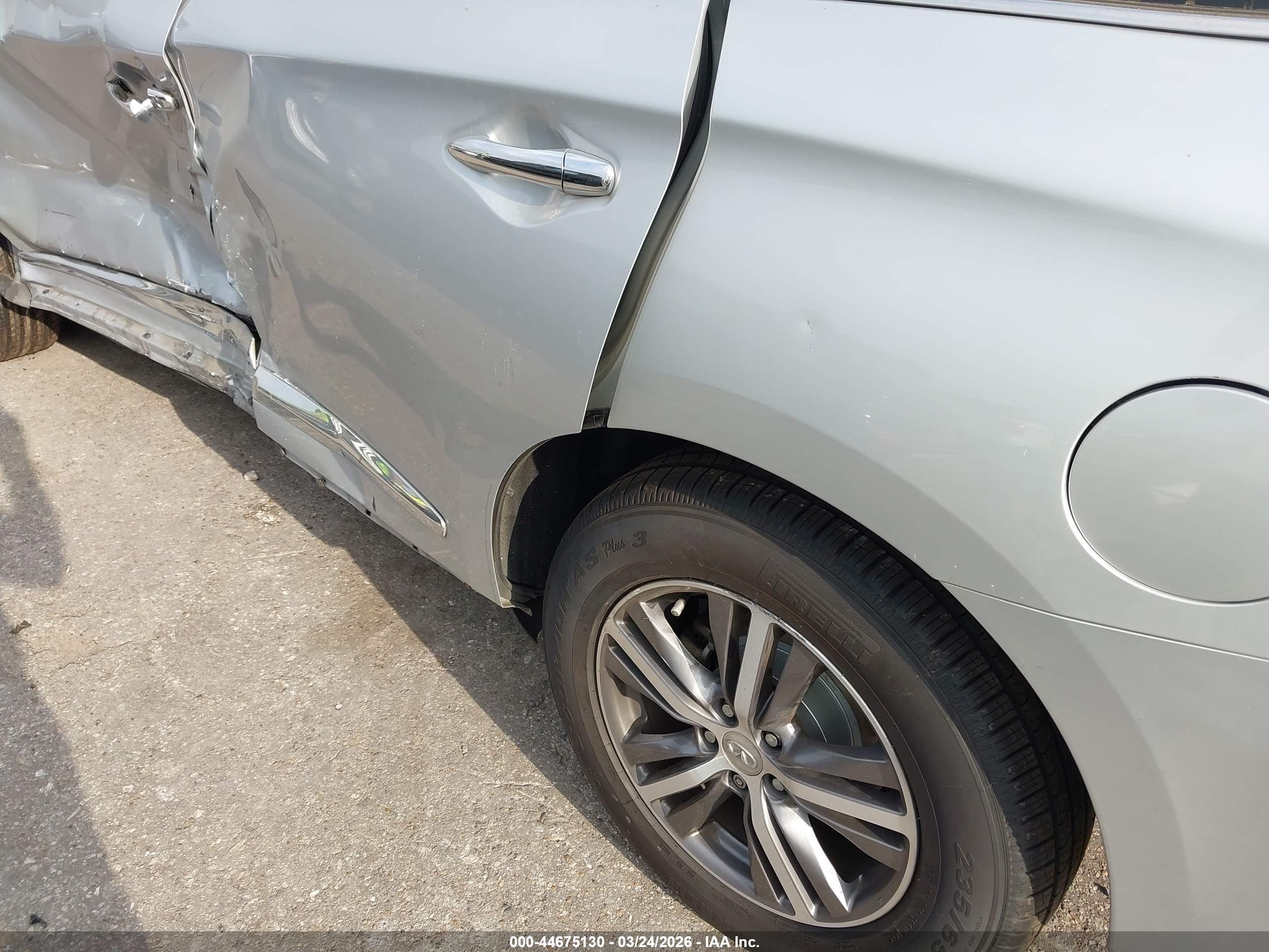 INFINITI QX60 image 6