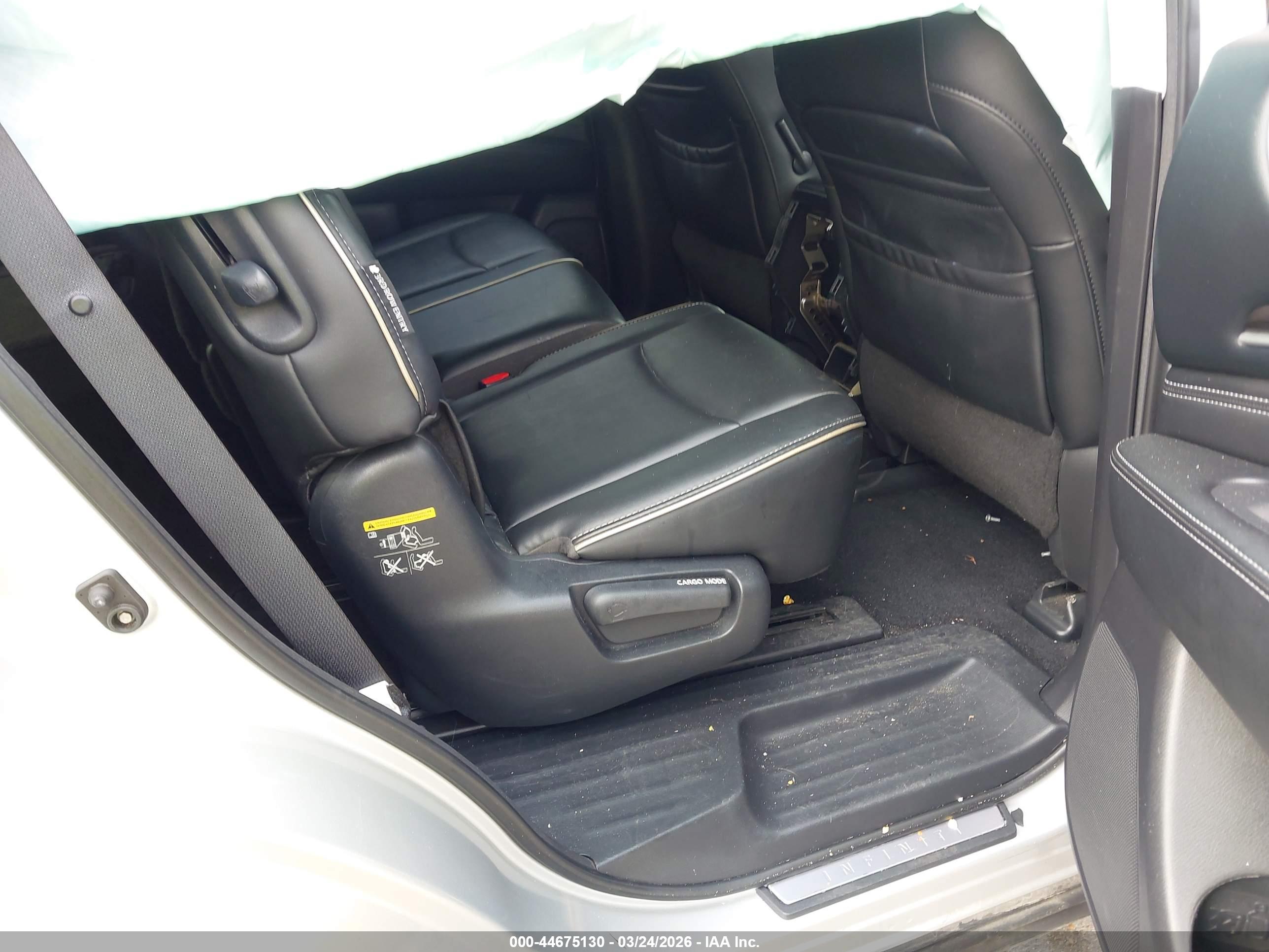 INFINITI QX60 image 8