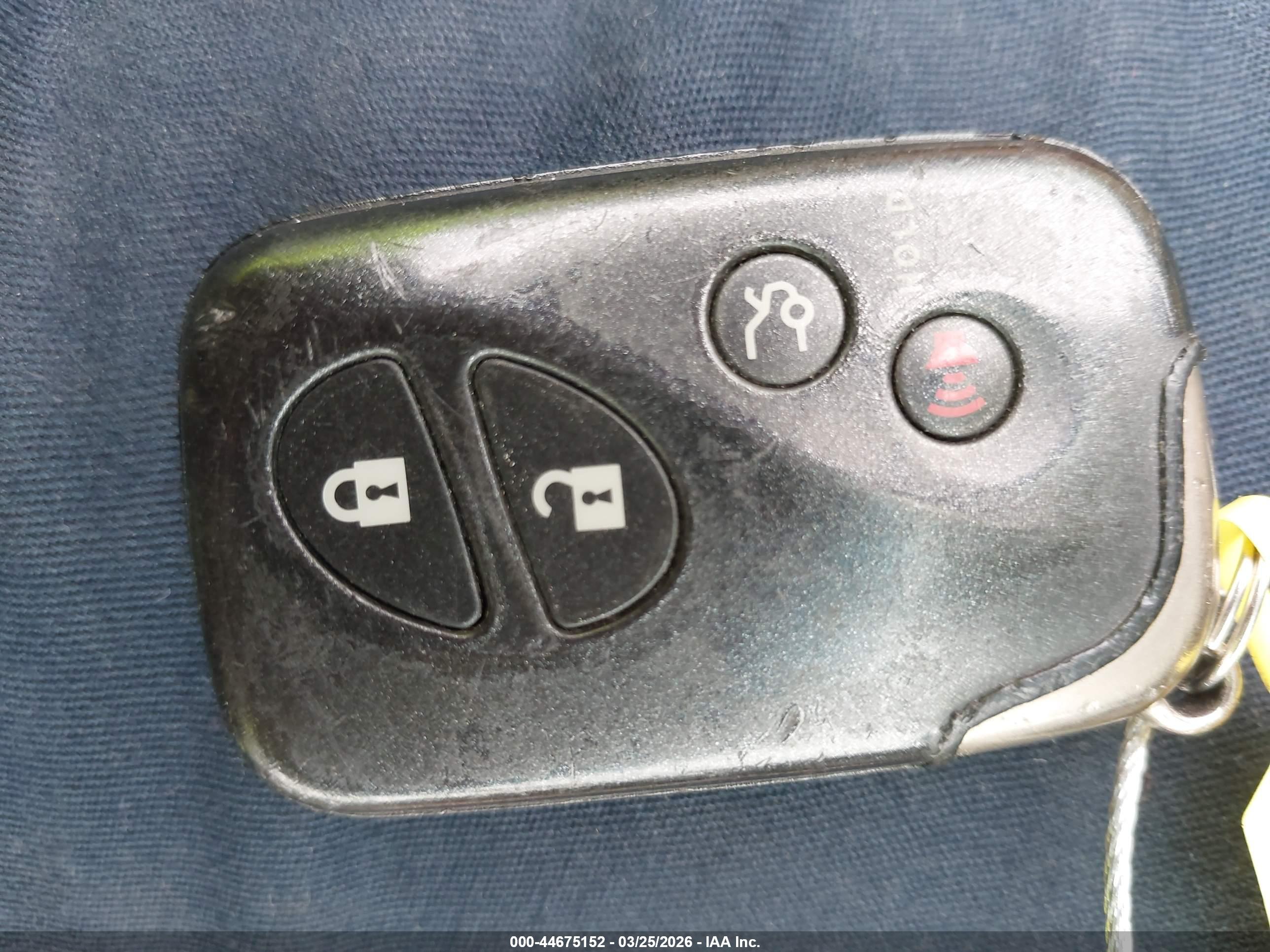 LEXUS ES image 11