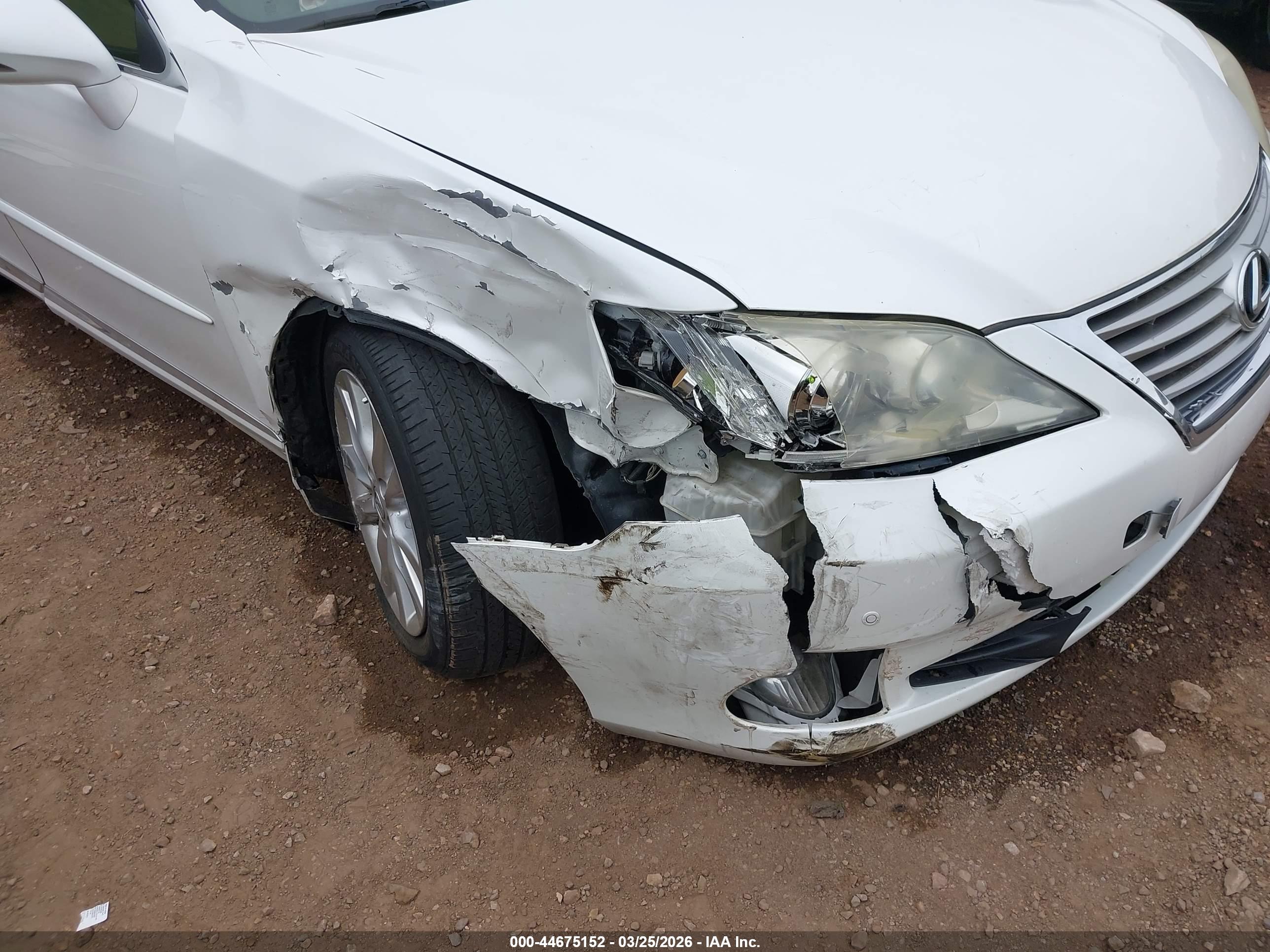 LEXUS ES image 6