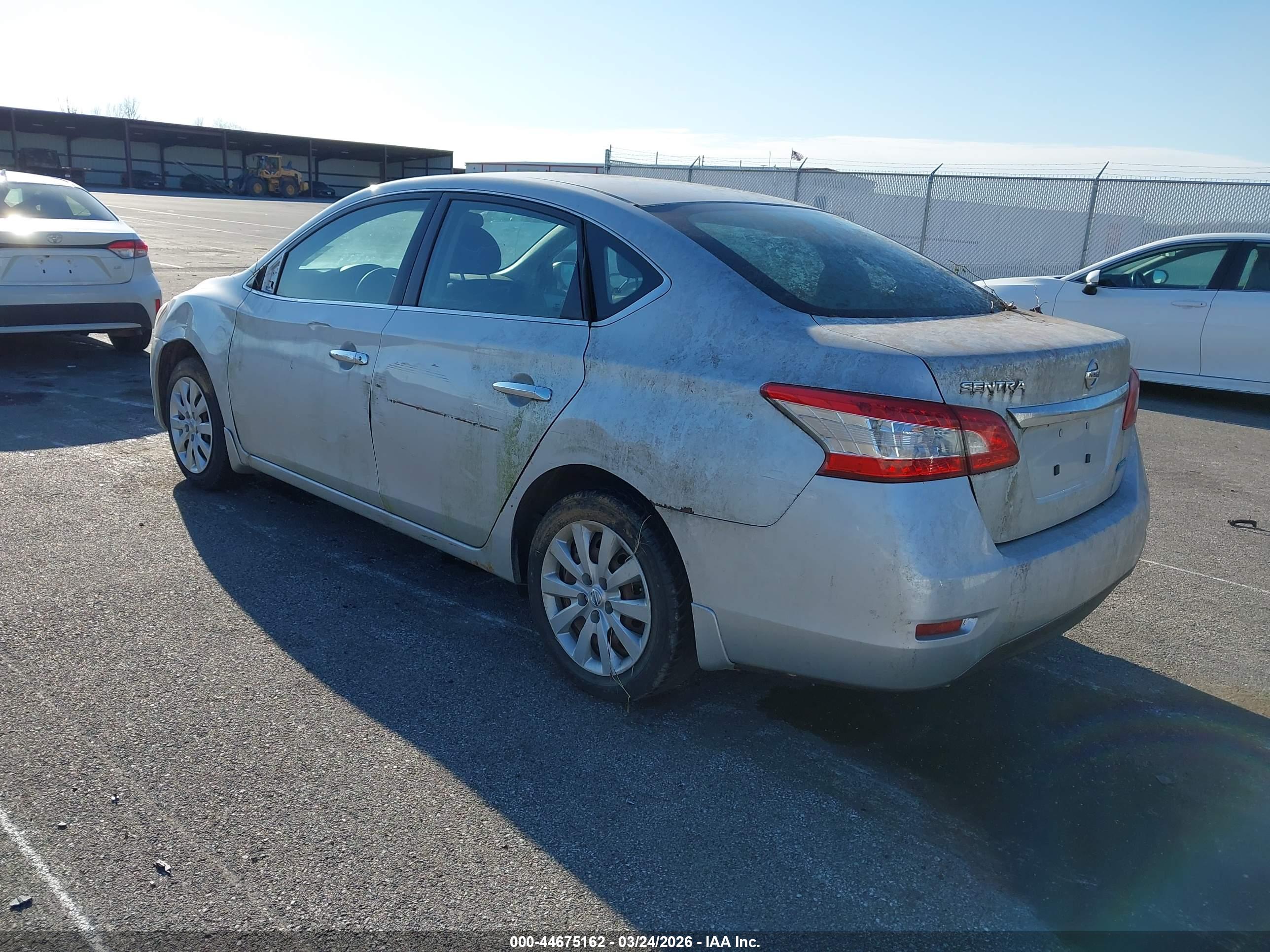 NISSAN SENTRA image 3