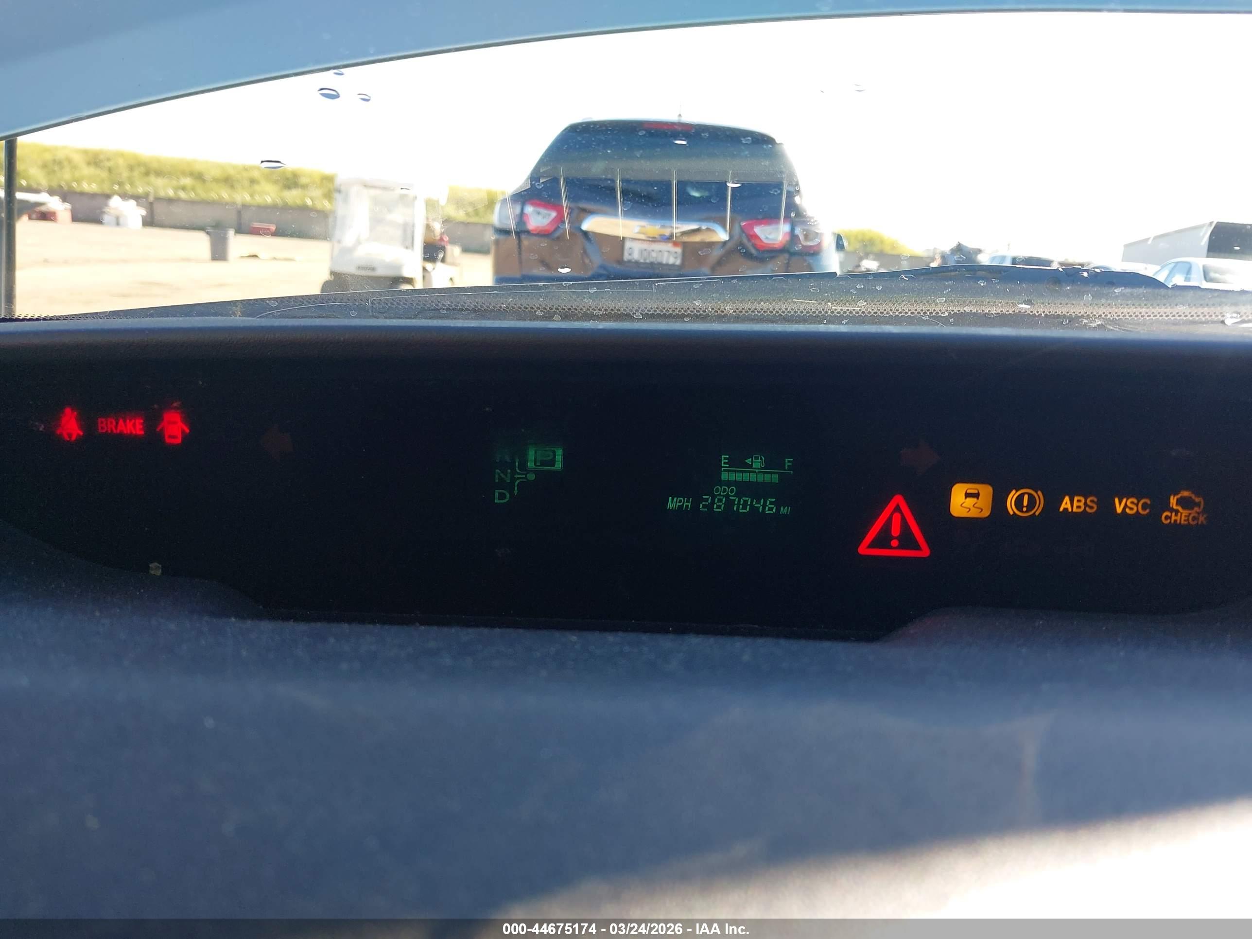 TOYOTA PRIUS image 7