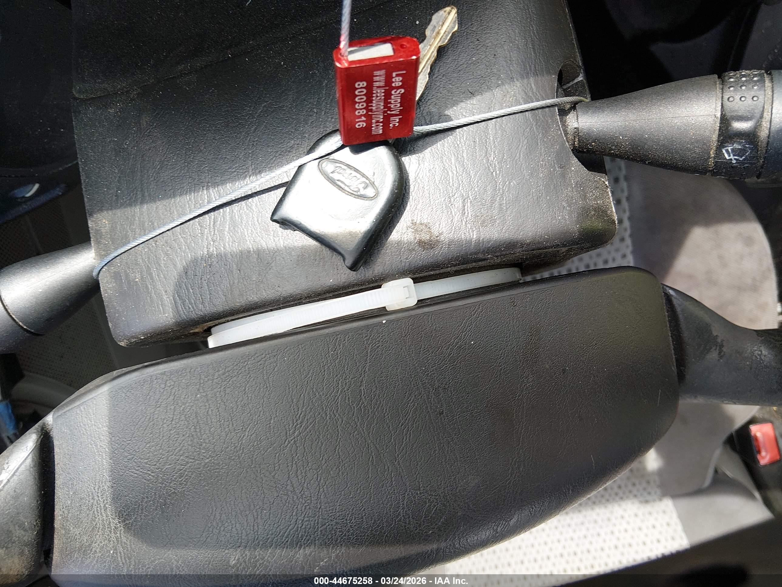 FORD FOCUS image 11