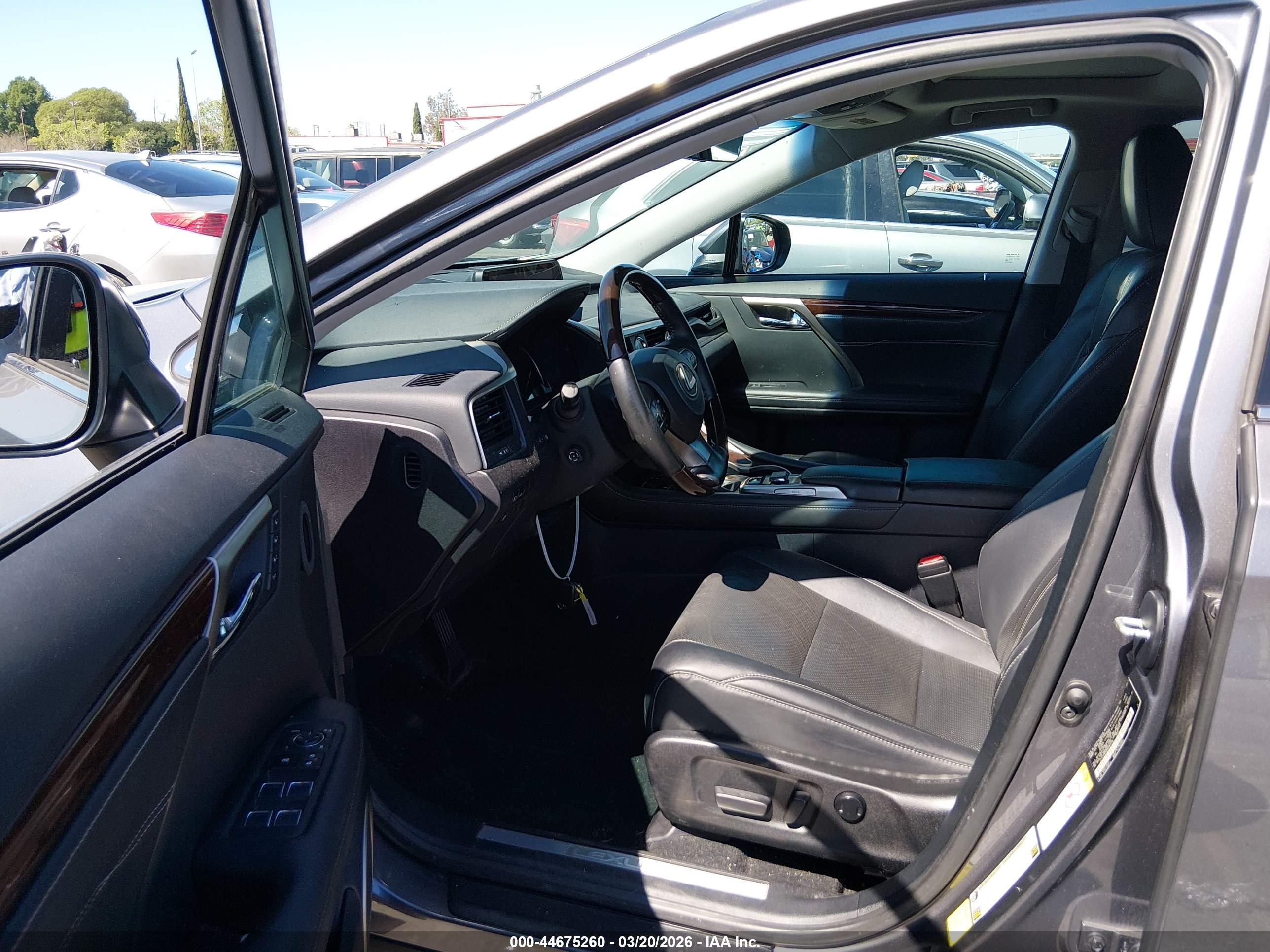 LEXUS RX image 5