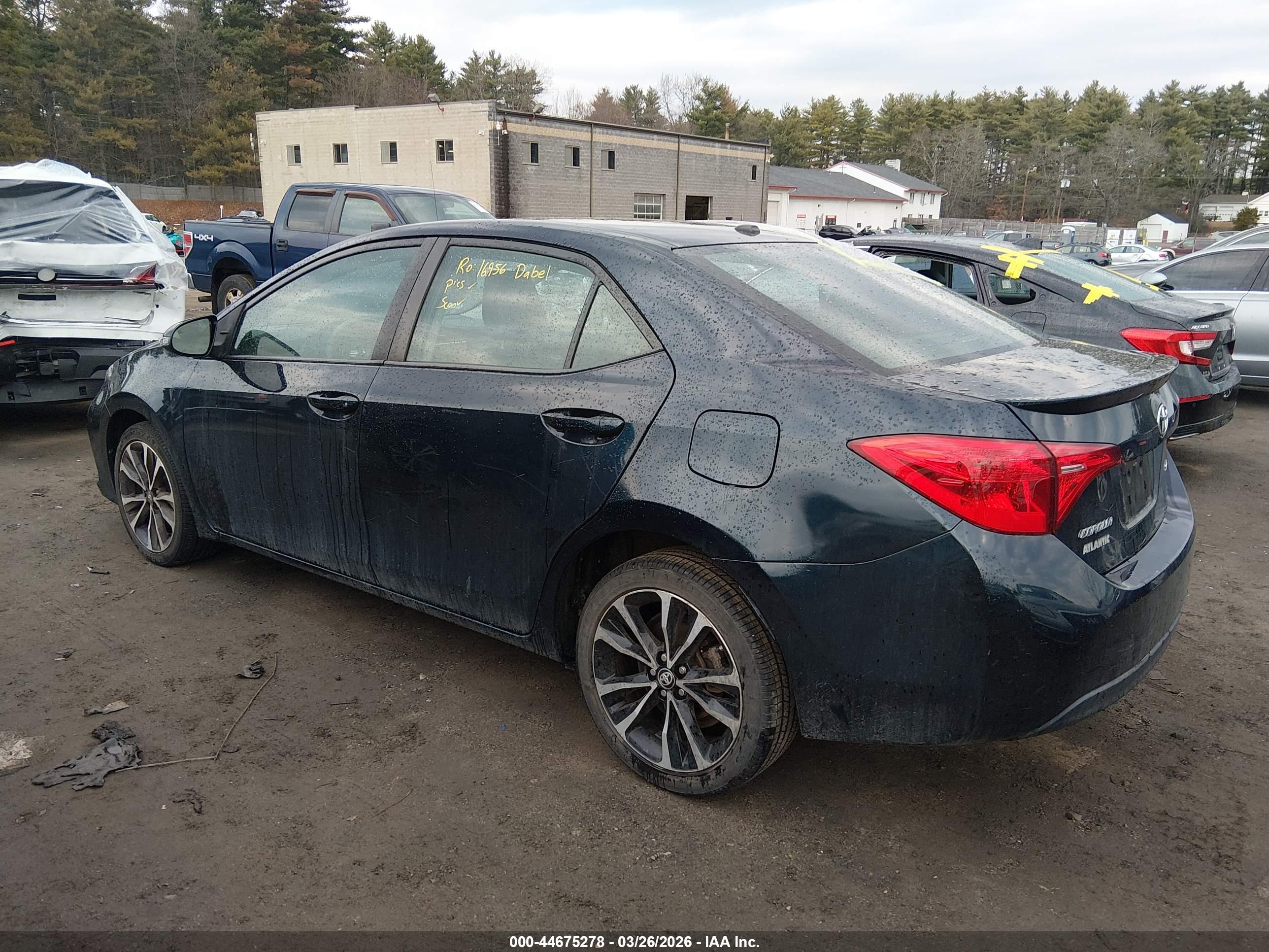 TOYOTA COROLLA image 3