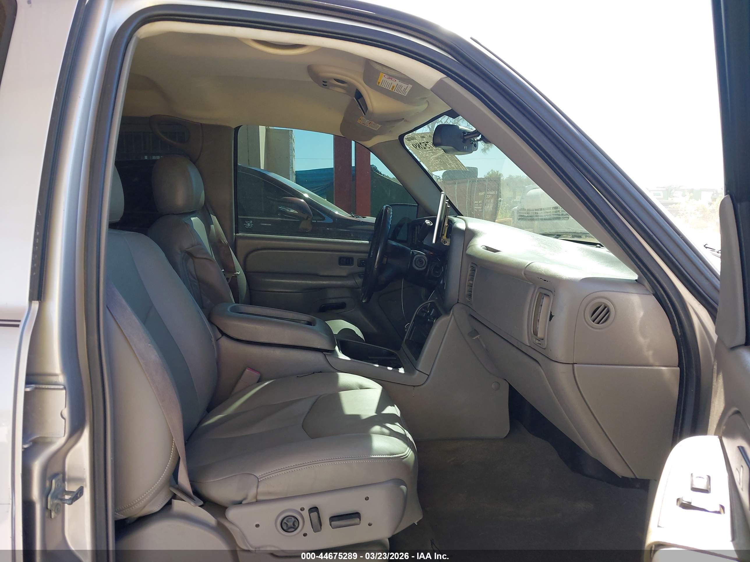 GMC SIERRA image 5