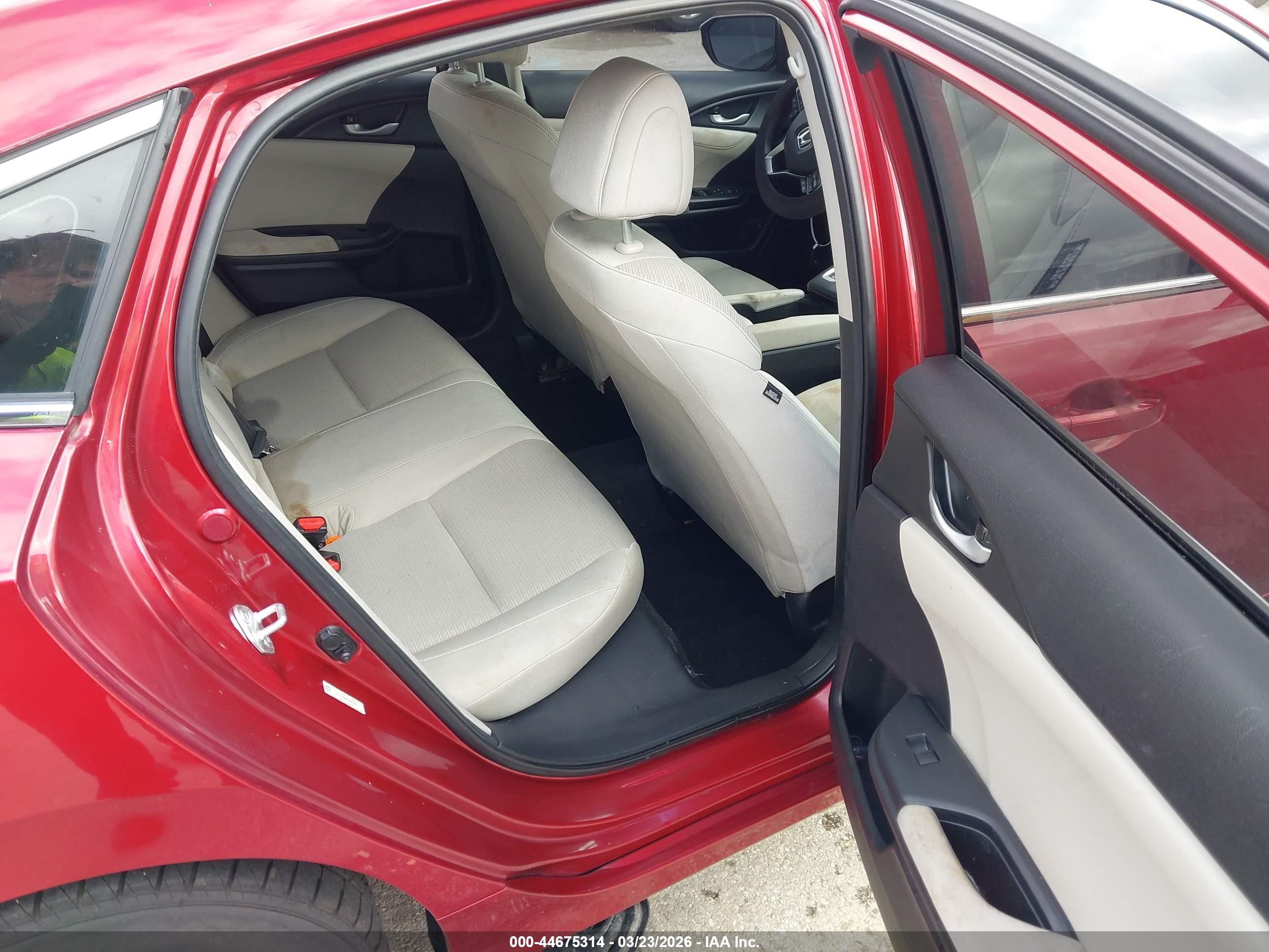 HONDA INSIGHT image 8