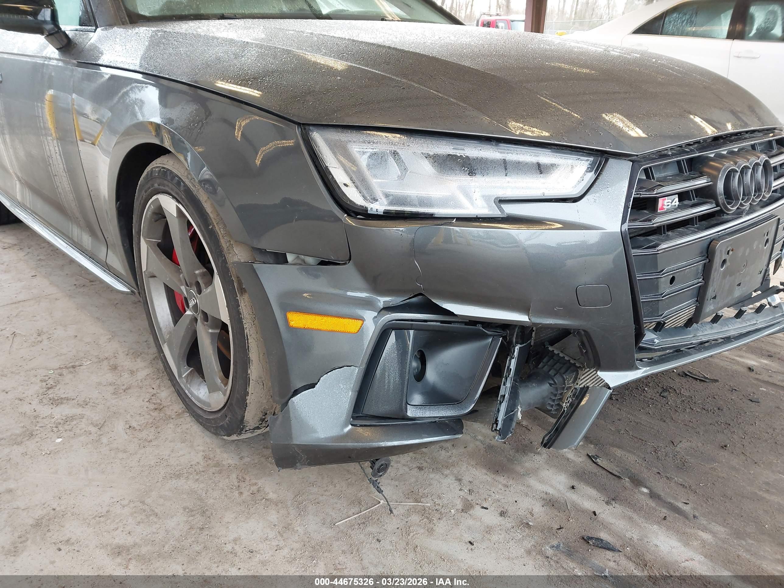 AUDI S4 image 6
